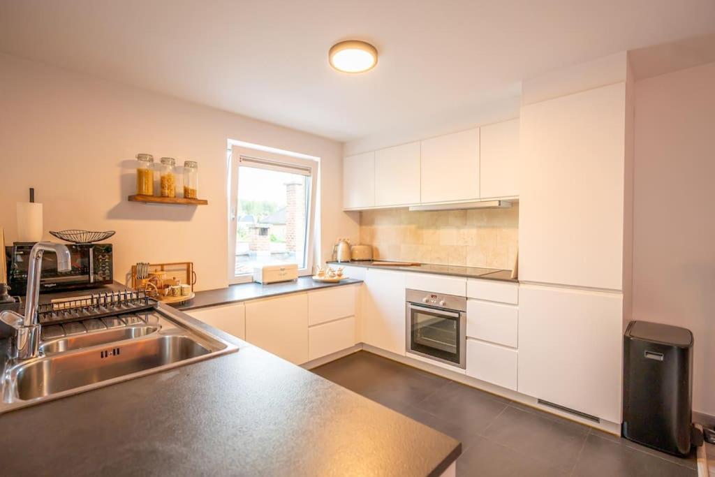 Calya Family Home in Brussels - 4 Bedrooms