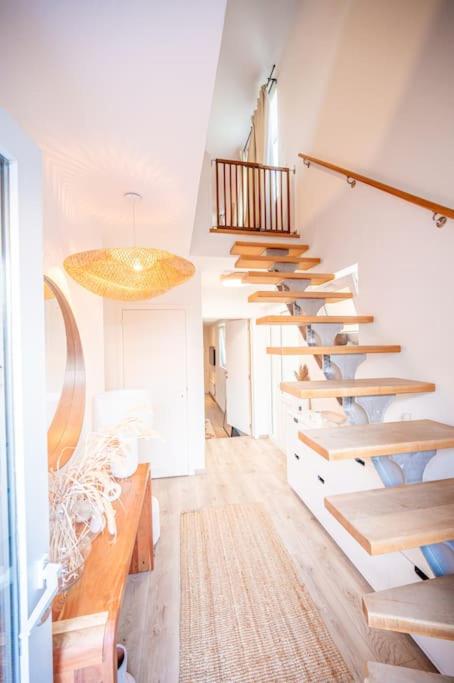 Calya Family Home in Brussels - 4 Bedrooms