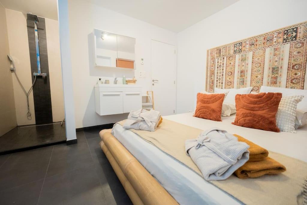 Calya Family Home in Brussels - 4 Bedrooms