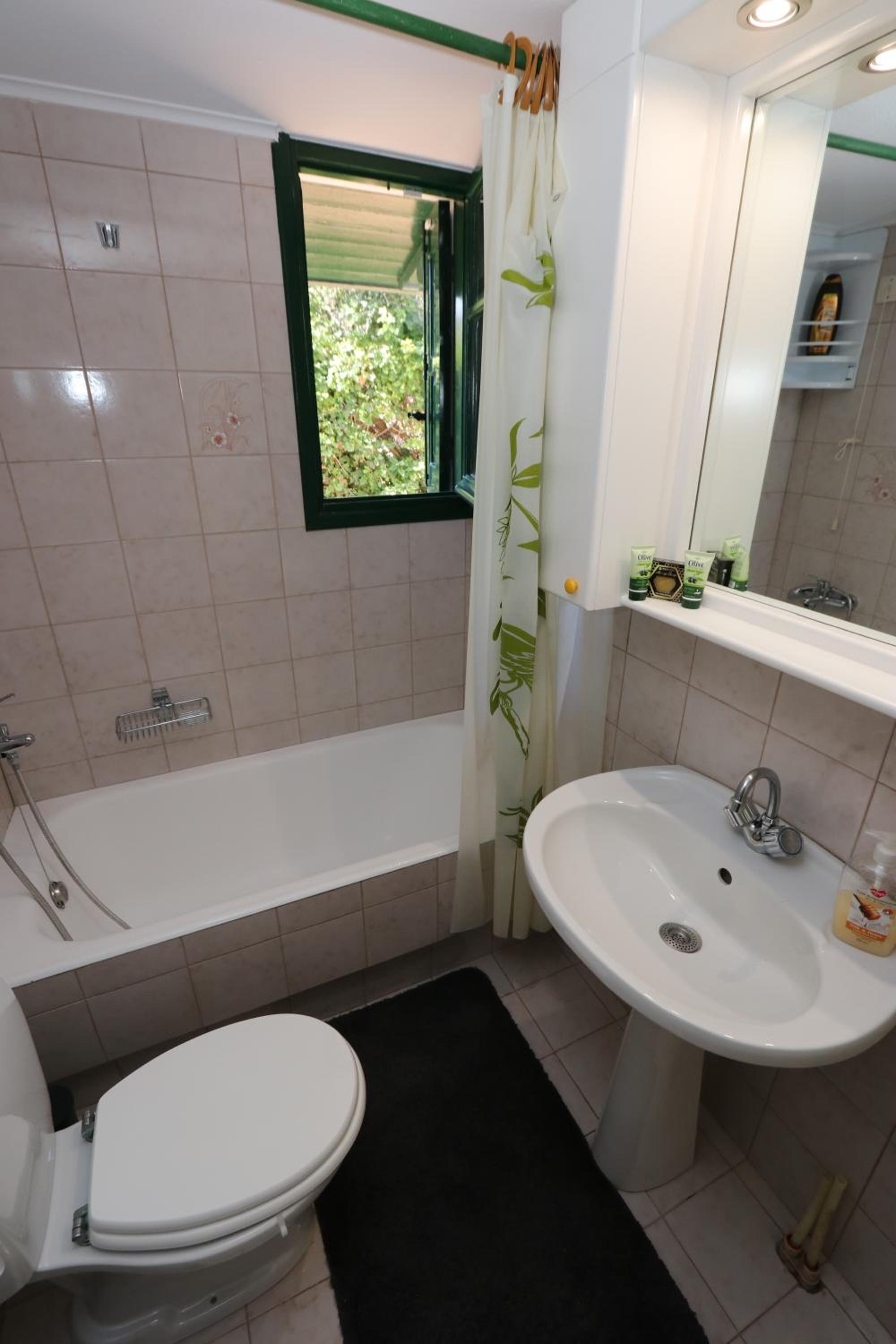 Zorbas Suites