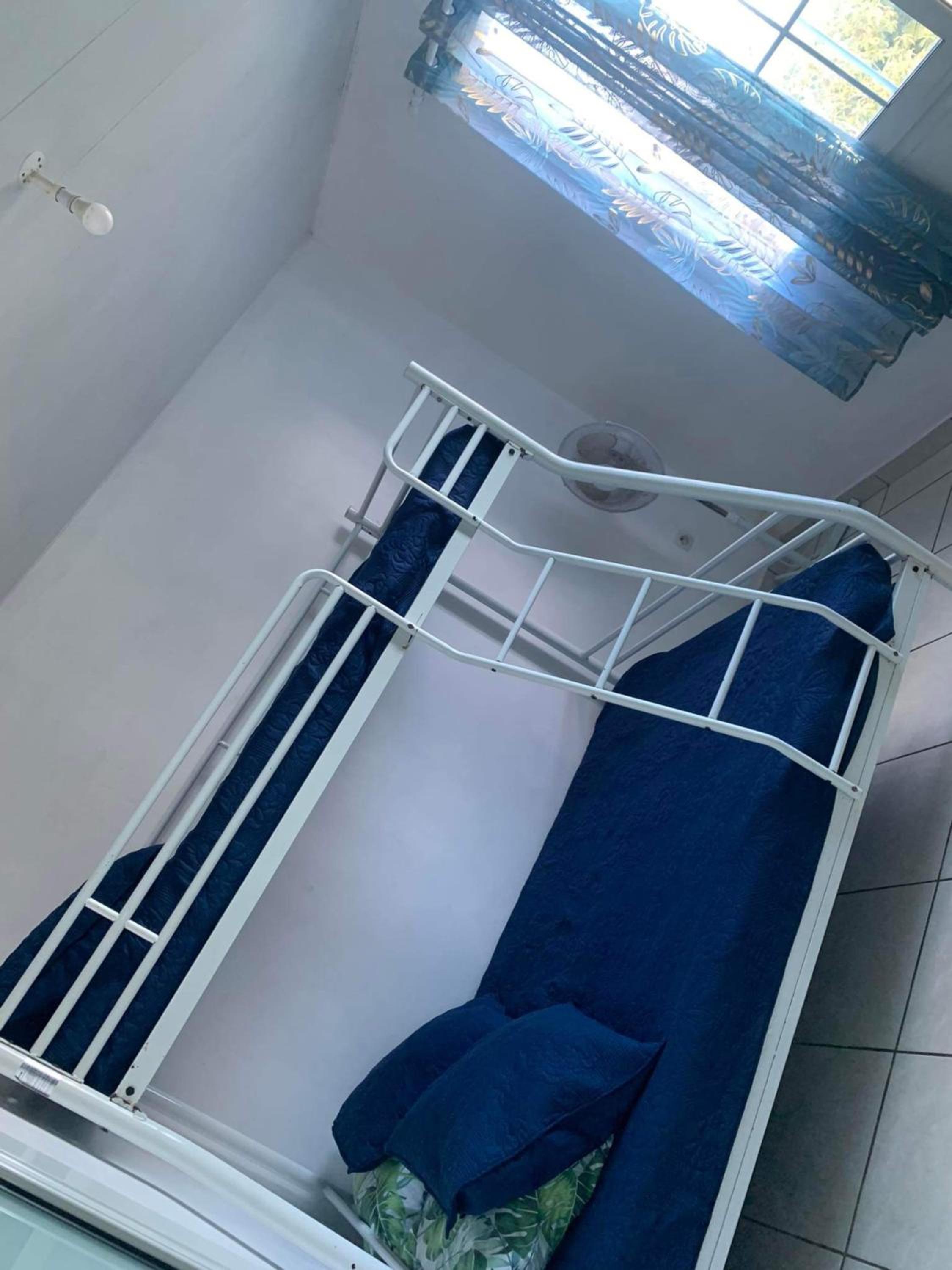 Villa conviviale a L'Etang Sale avec piscine privee