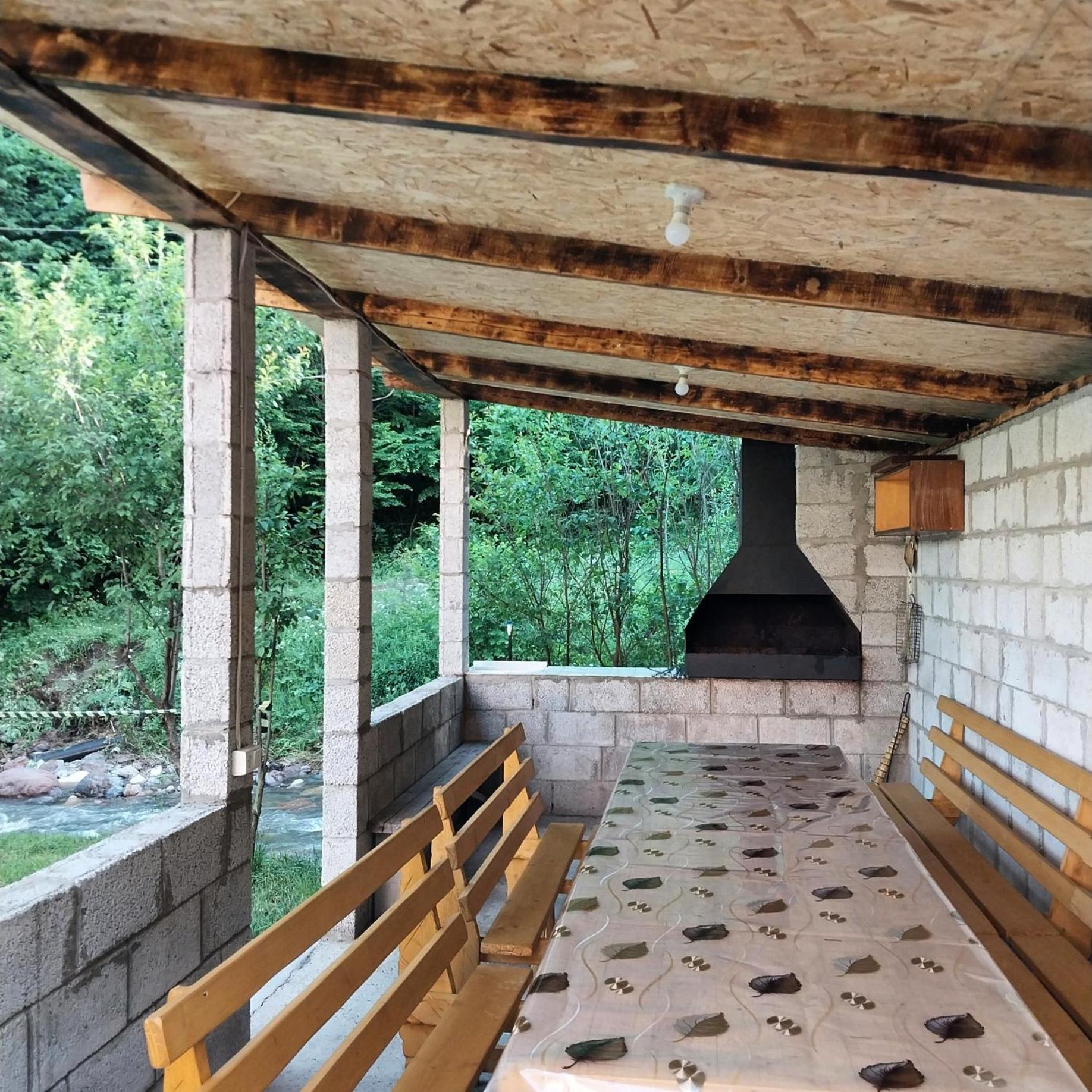 RiverSide Guest House