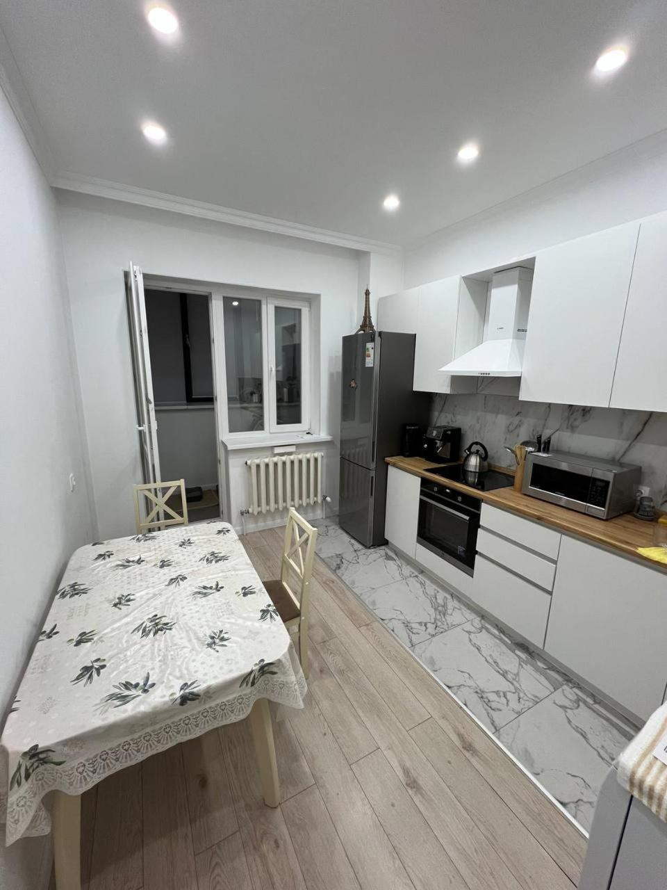 Excellent 2-room apartment near the city embankment