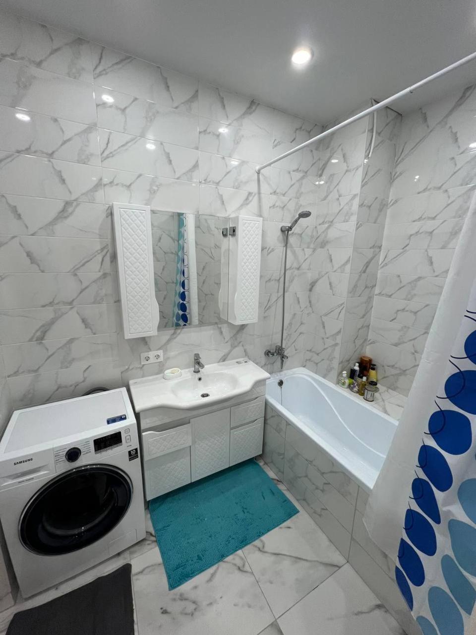 Excellent 2-room apartment near the city embankment