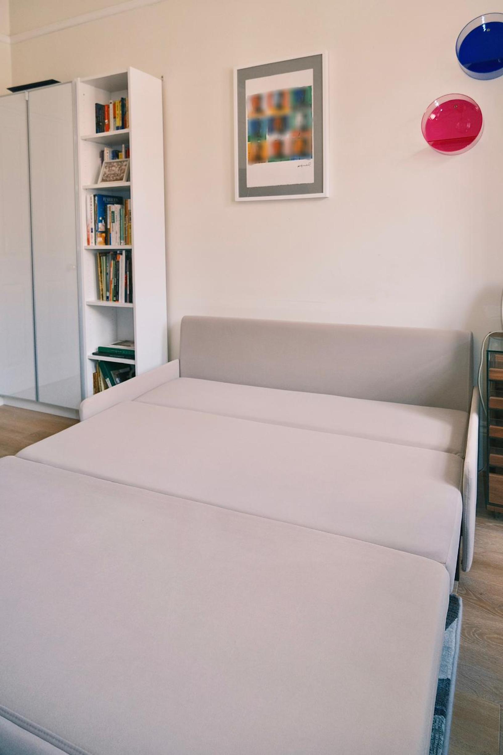 Kensington 1B1B with Sofa Double Bed Max 4 Guests