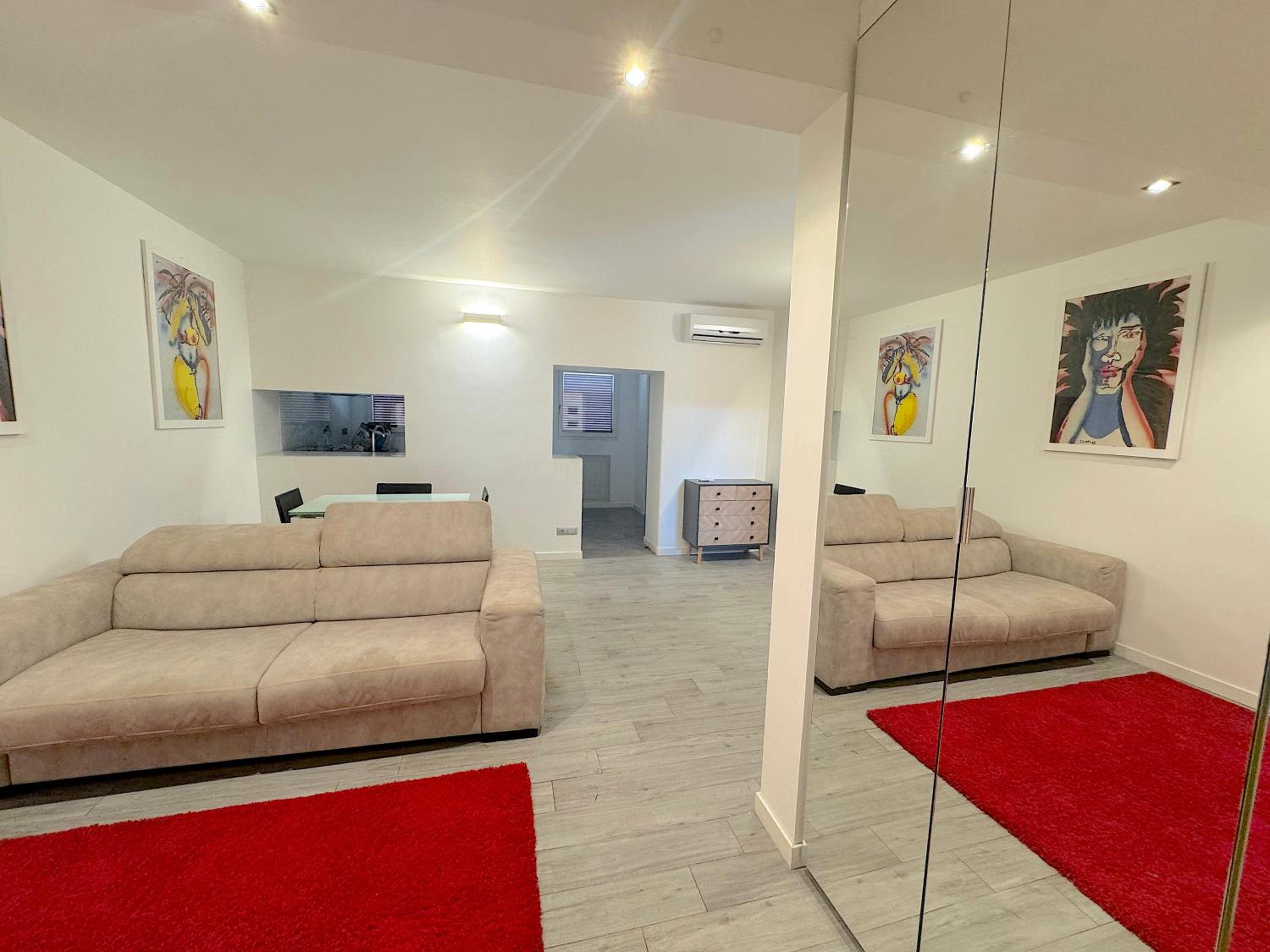 Mercede Apartment - Spanish Steps