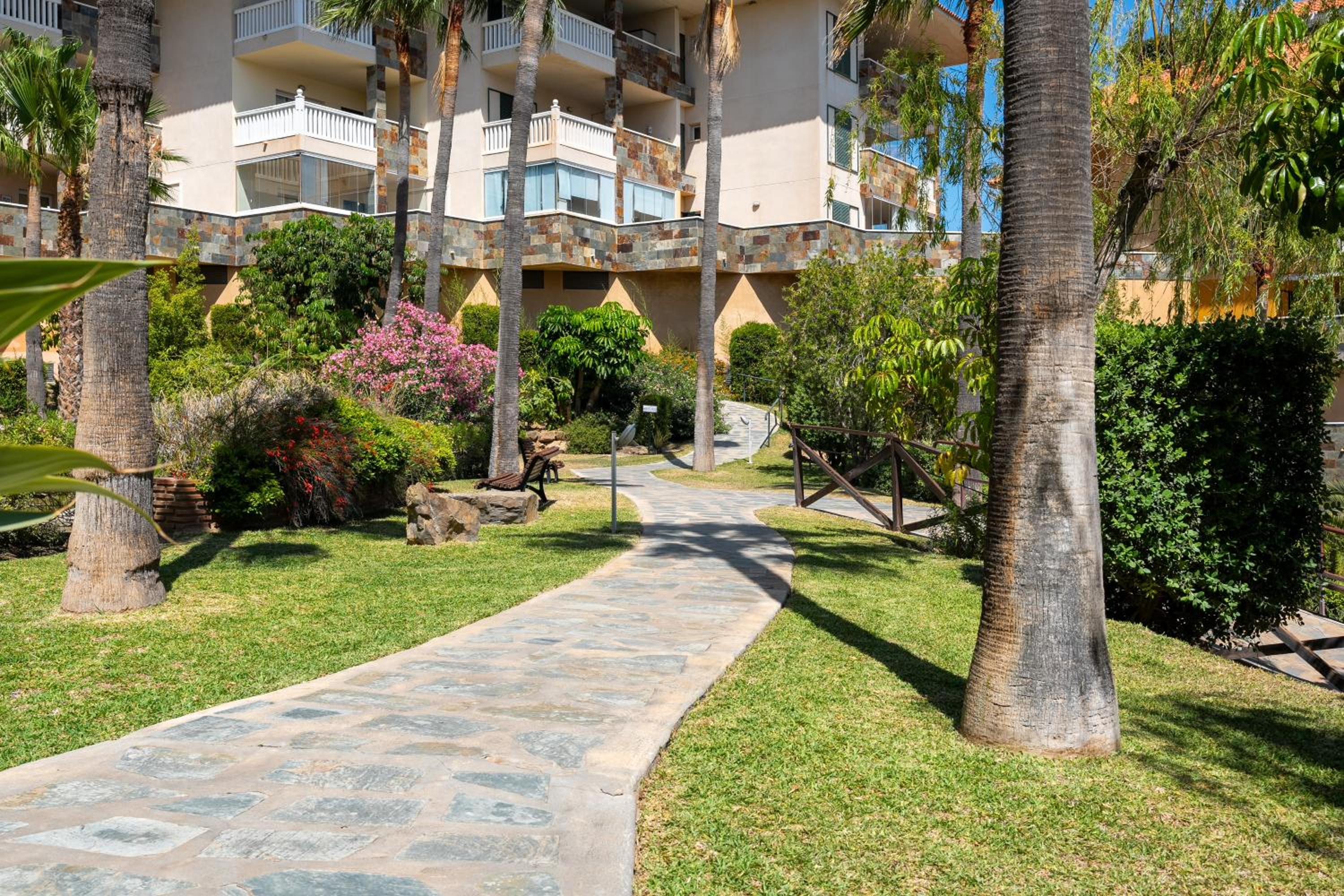 Higuerón Hills Retreat - Home in Benalmádena view 4