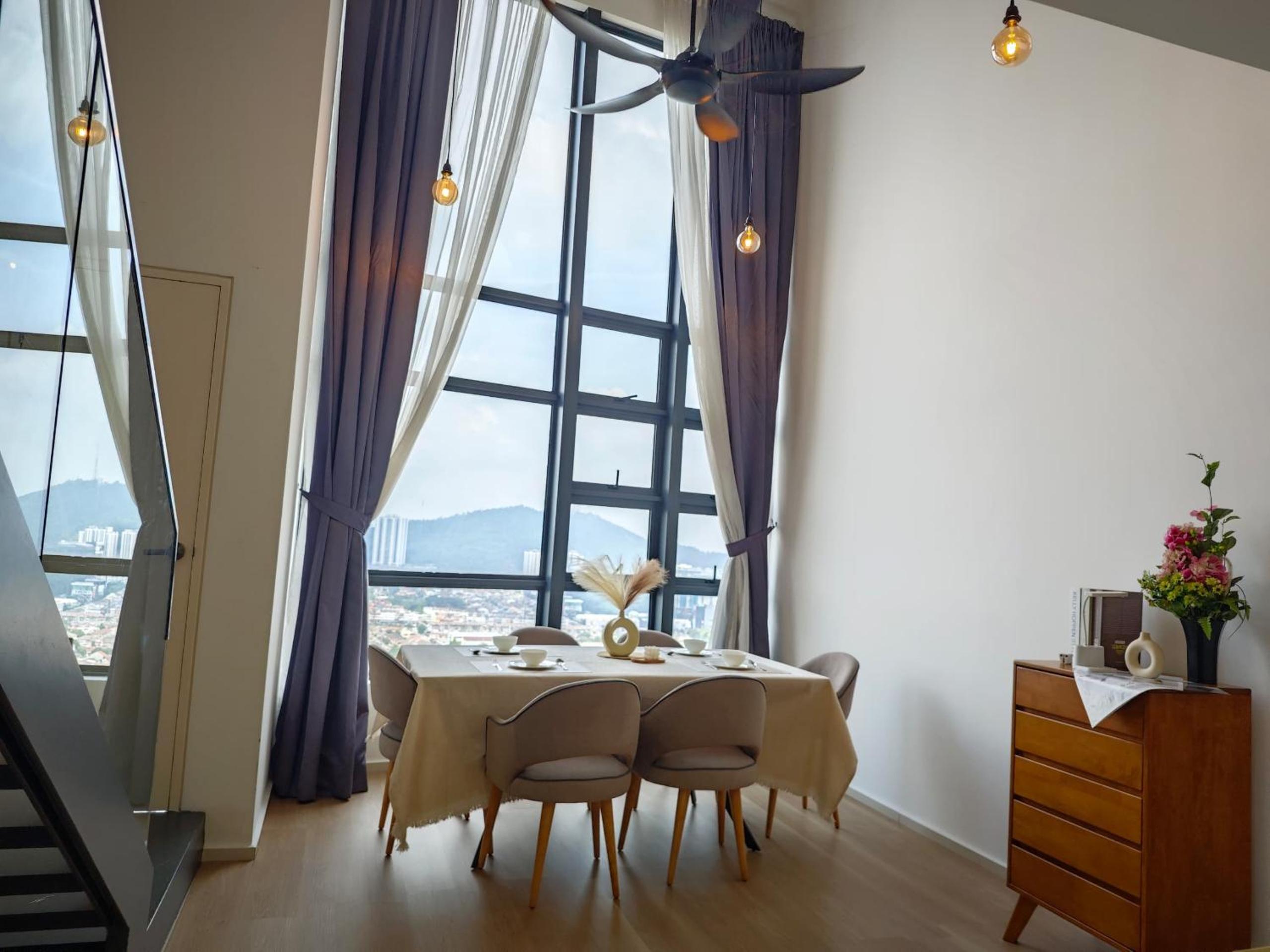Urban Loft MRT Convenience KLCC Nearby in EKO CHERAS