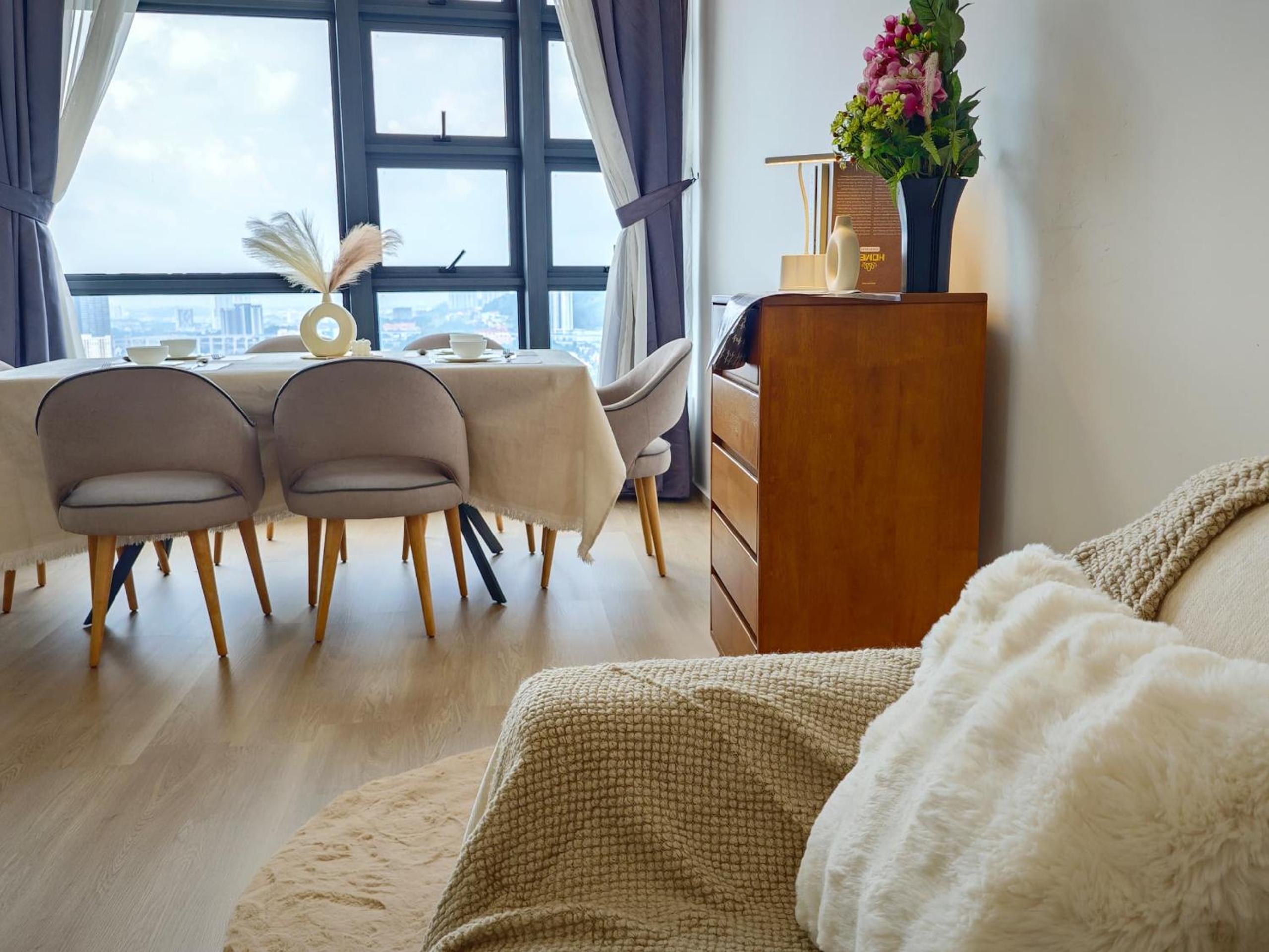 Urban Loft MRT Convenience KLCC Nearby in EKO CHERAS