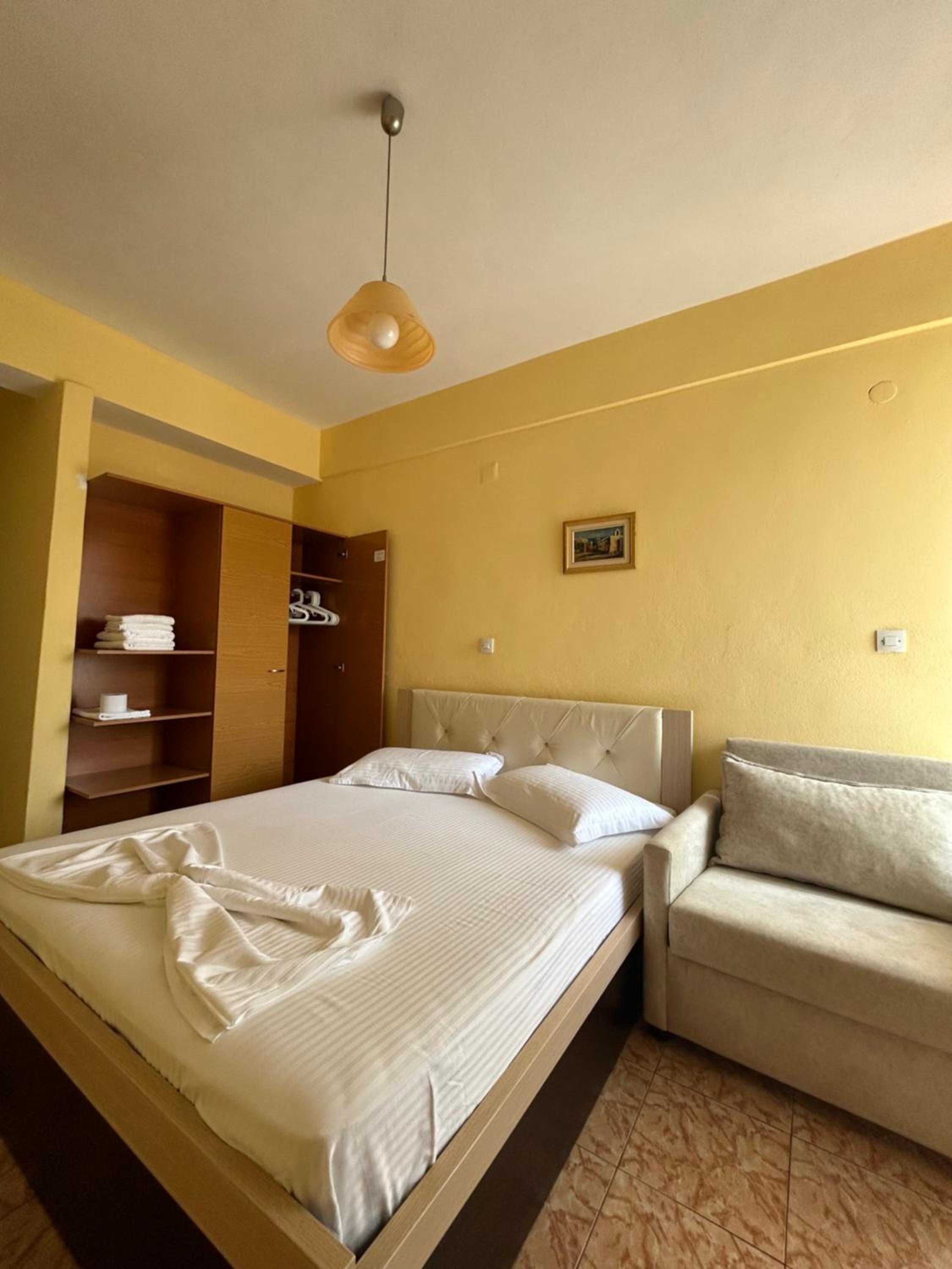 Areti Rooms Hotel