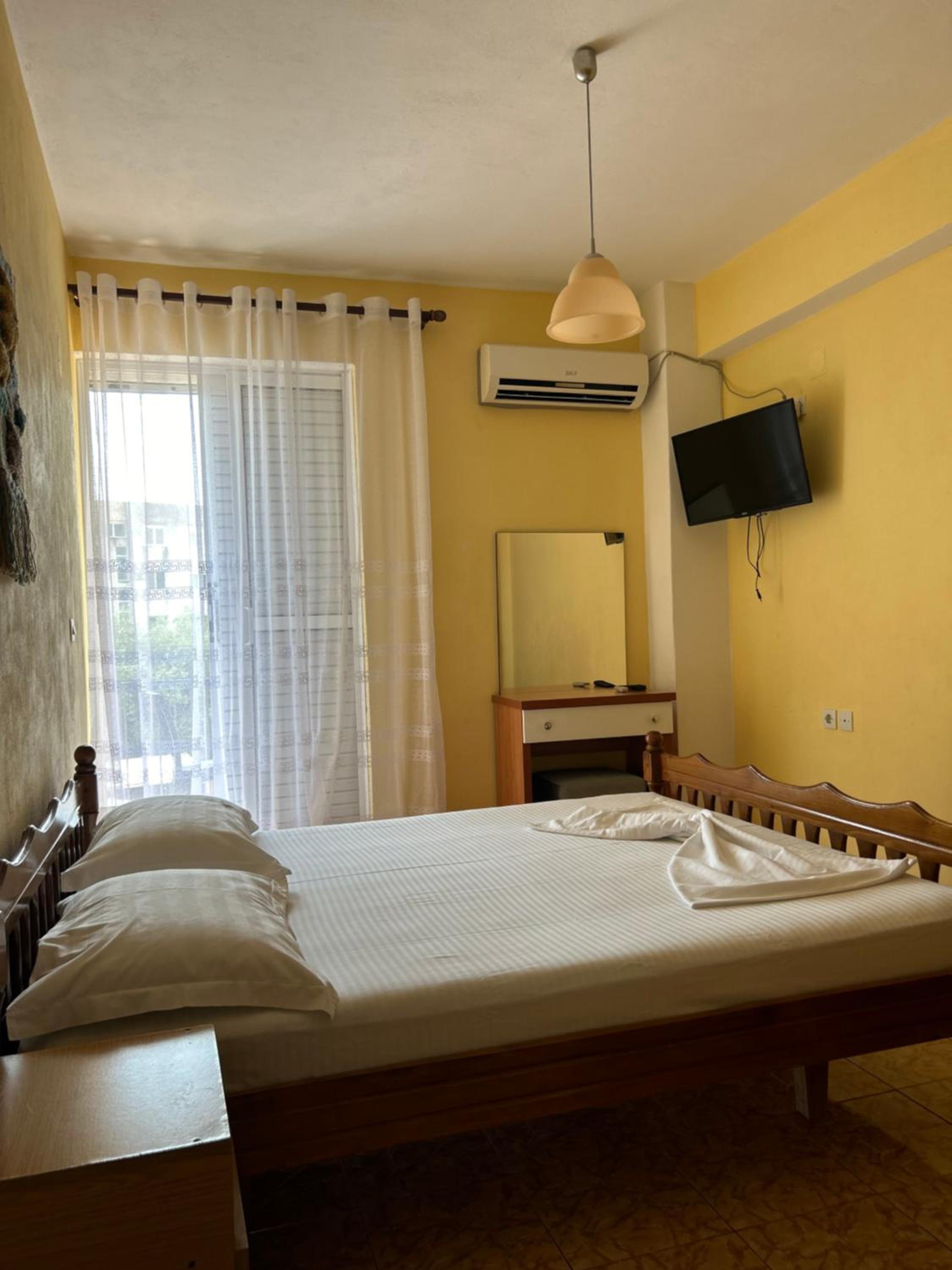 Areti Rooms Hotel