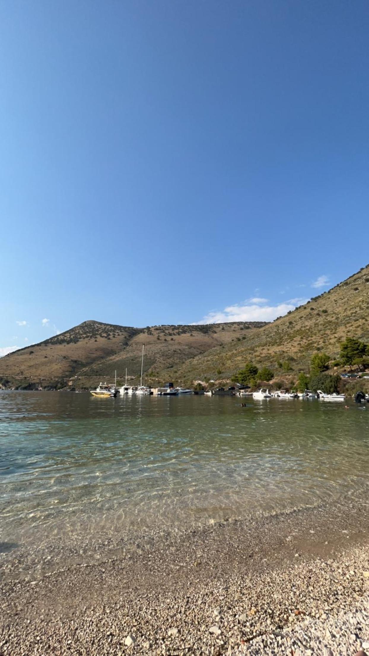 Areti Rooms Hotel photo 5