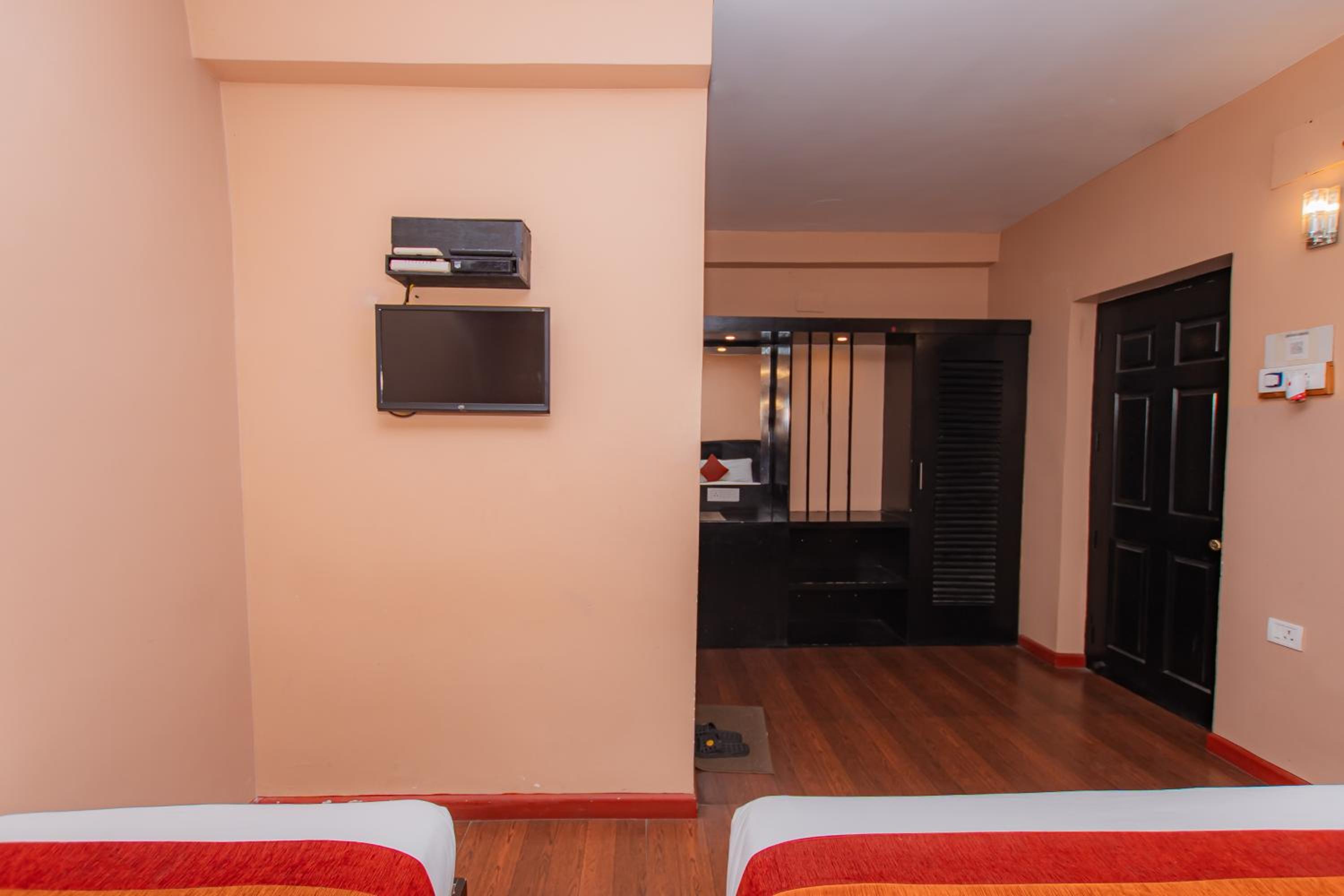 Photo 43