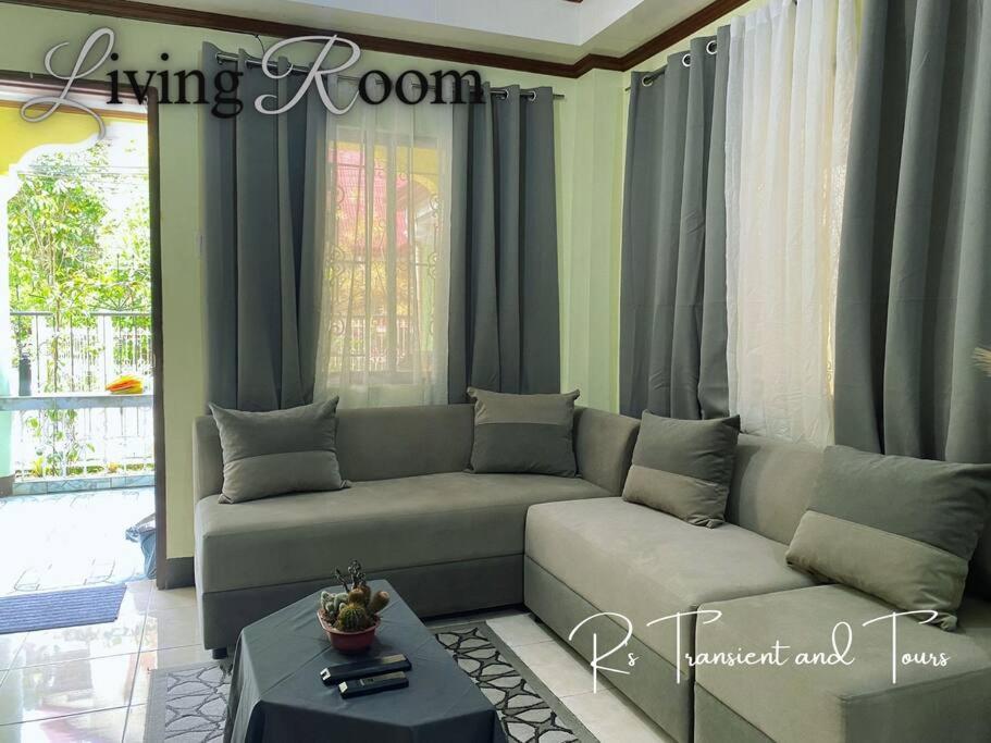 4 Bedroom House in Baguio view 2