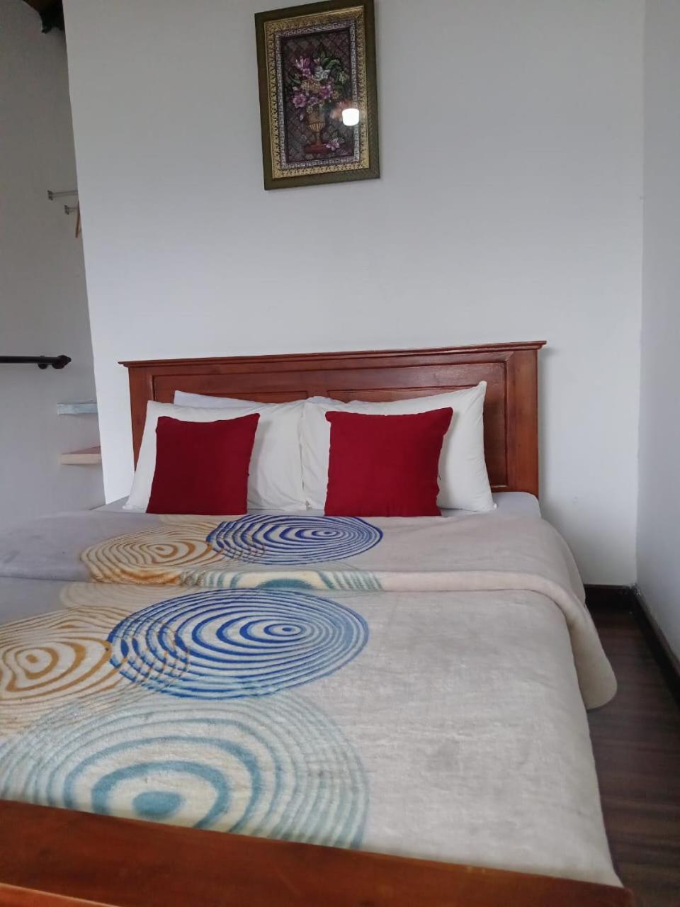 Kadalla Cottage