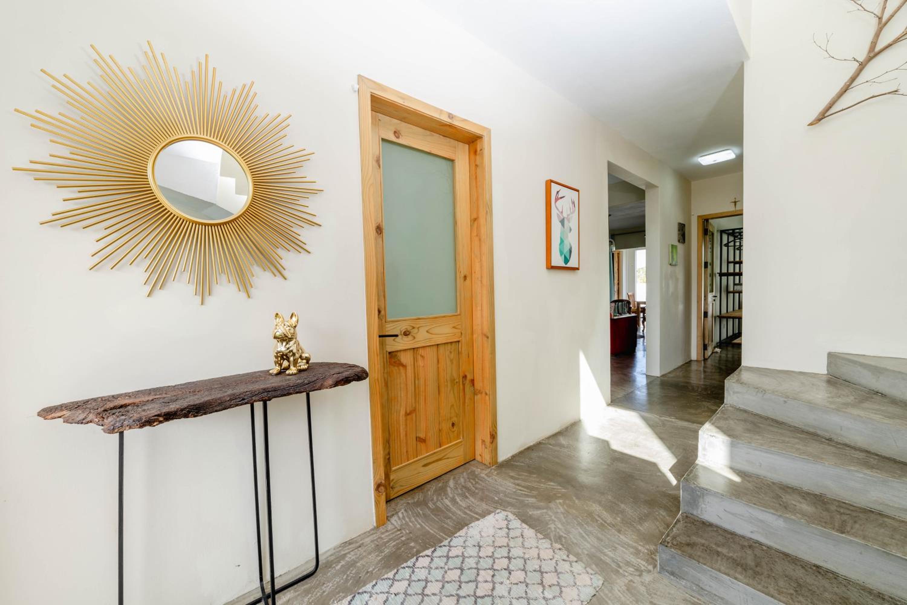 Balnea Villa Sixty-Nine view 3