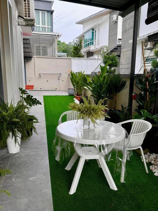 Ktn 3storey 25pax6bedr 8bathr June luxury house photo 4