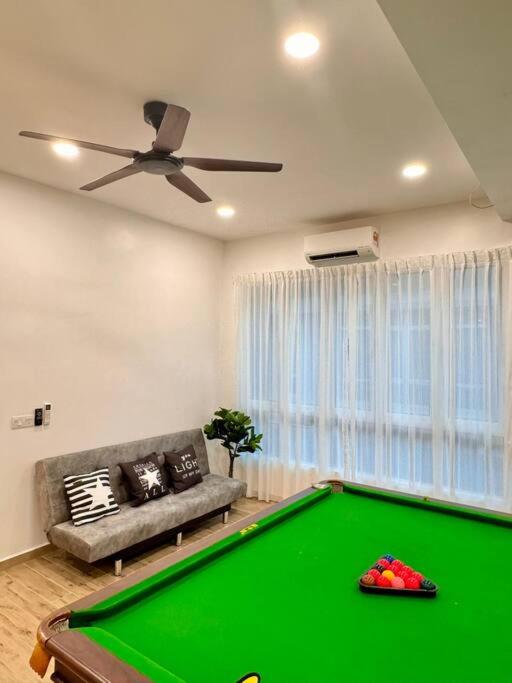 Ktn 3storey 25pax6bedr 8bathr June luxury house photo 8