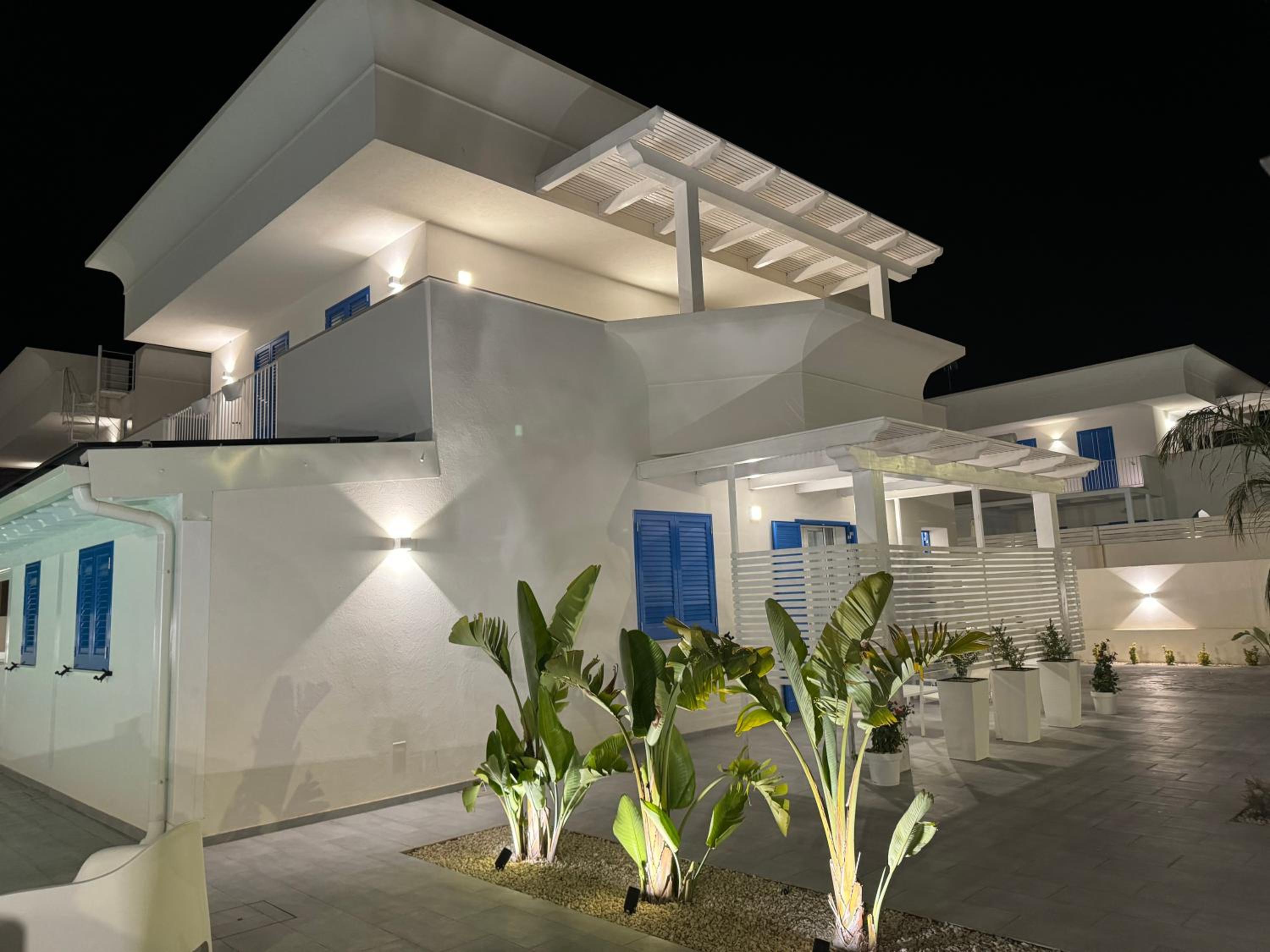 Onda Bianca Luxury Apartments
