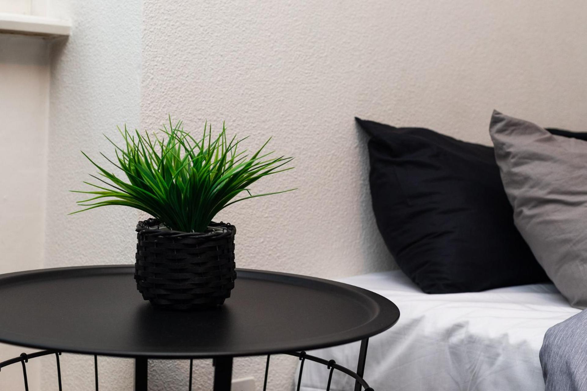 Citycenter Apartment with Parking