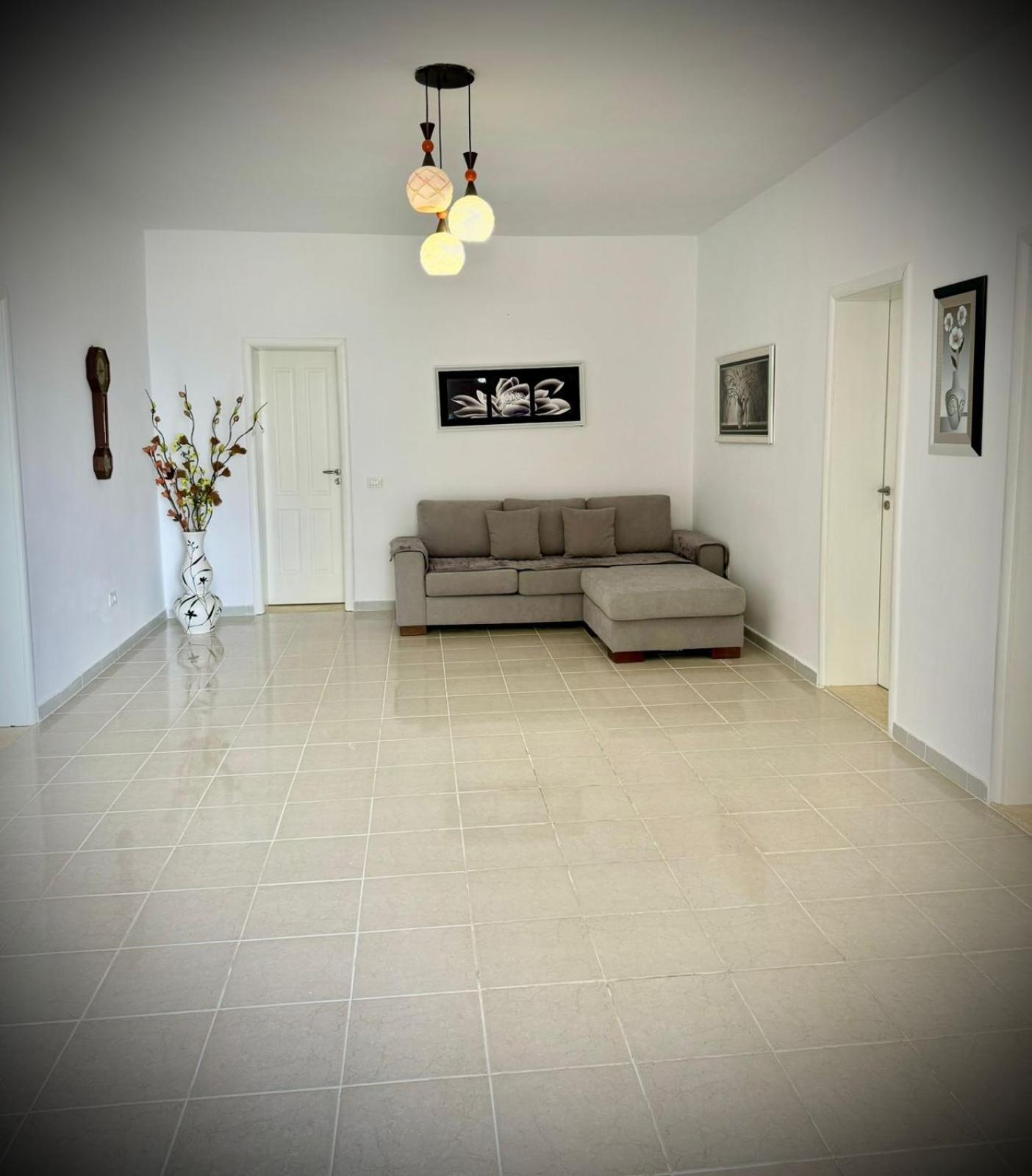 Valona Apartments