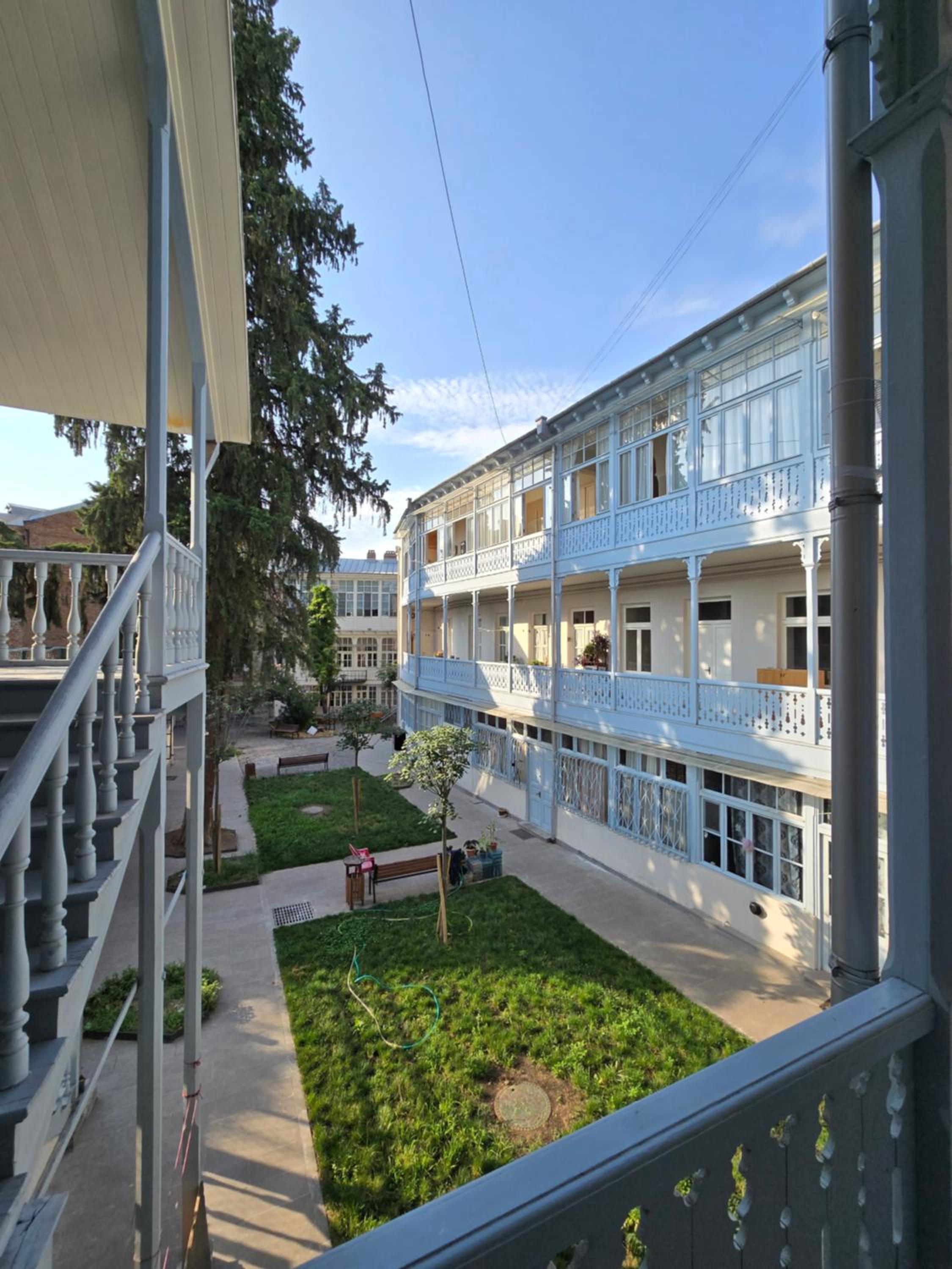 Photo 11