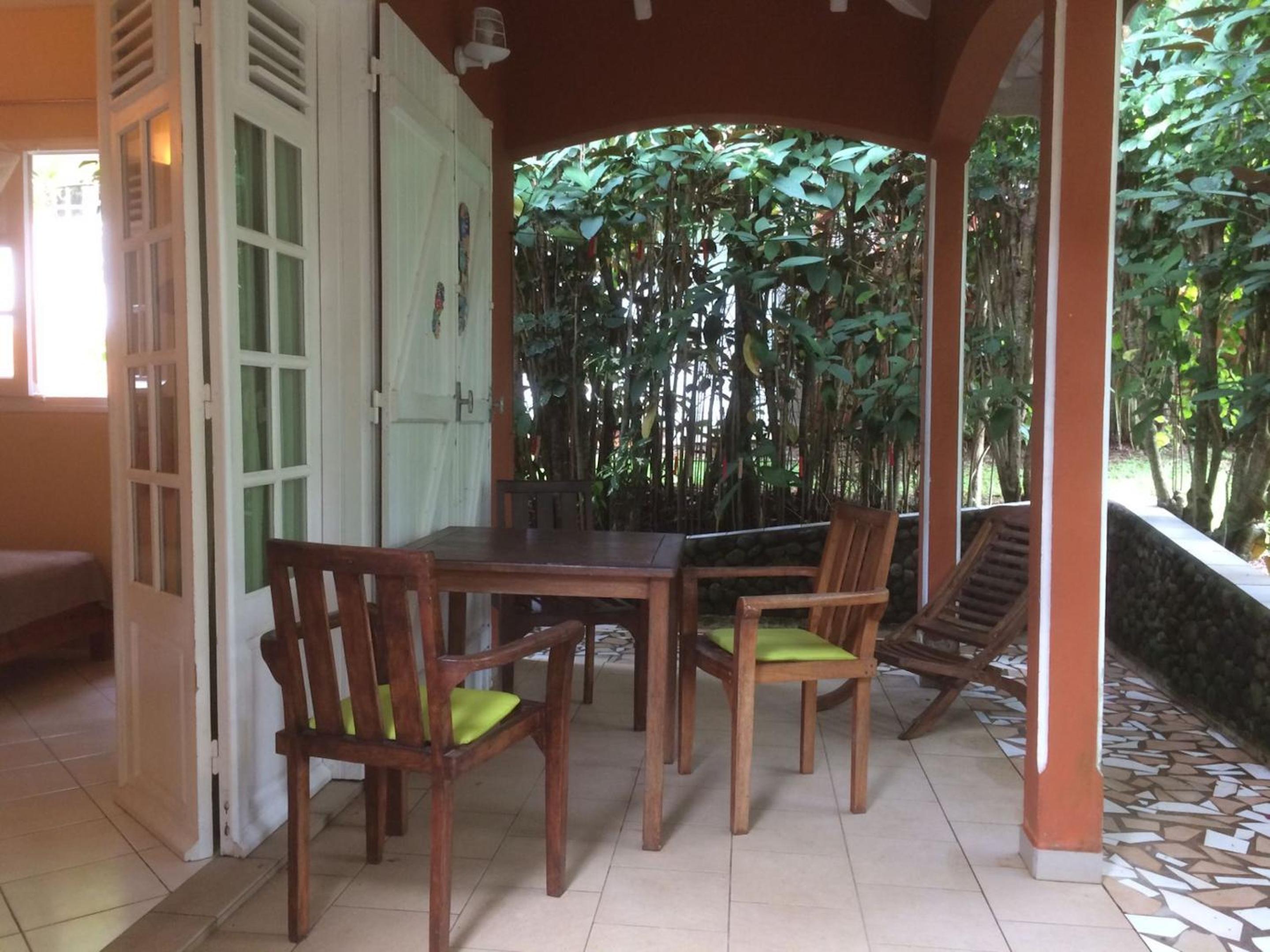 Bungalow idyllique à Trois-Rivières avec piscine partagée view 3