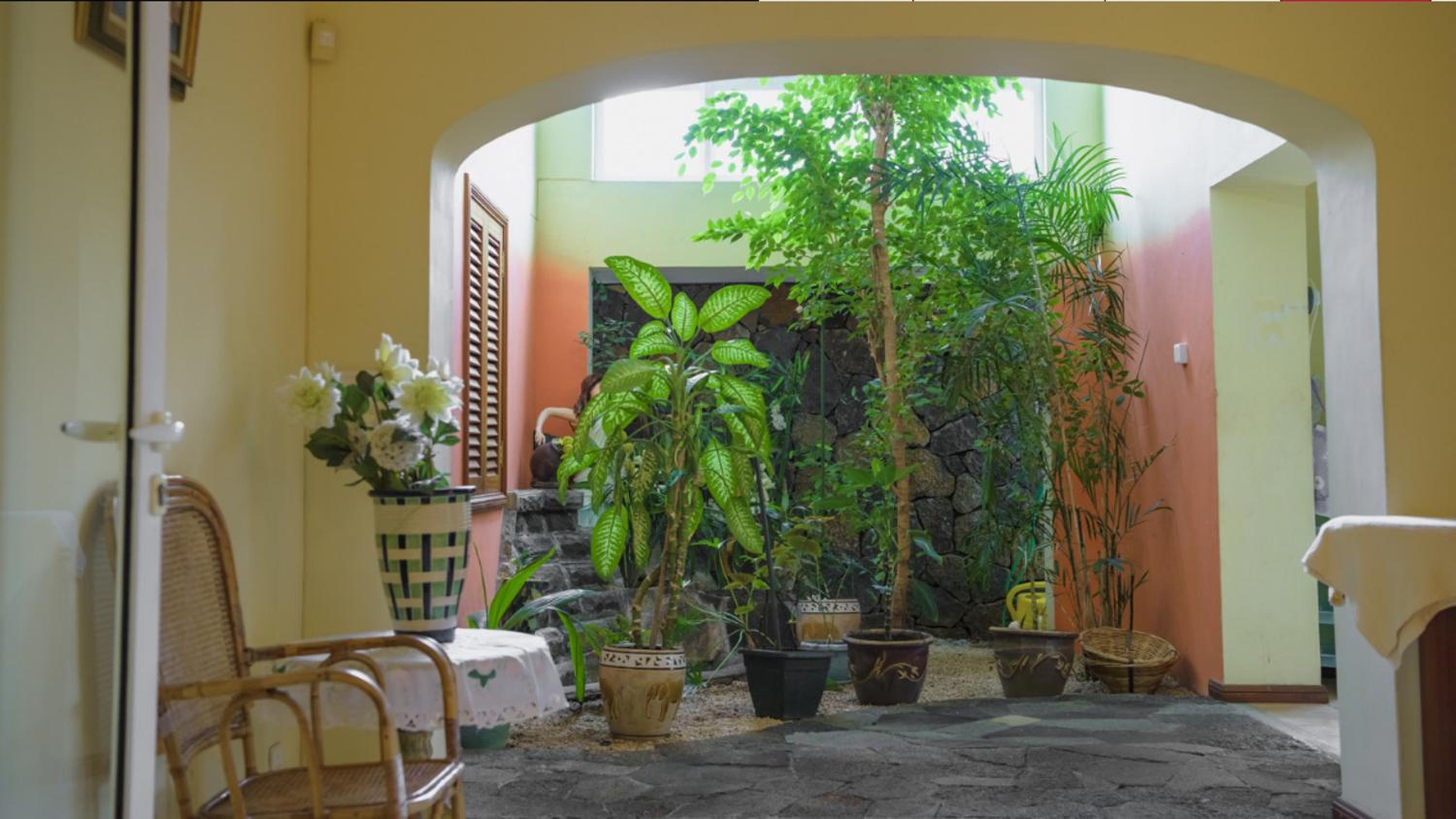 Spacious villa with sea view in Trou D'Eau Douce photo 3