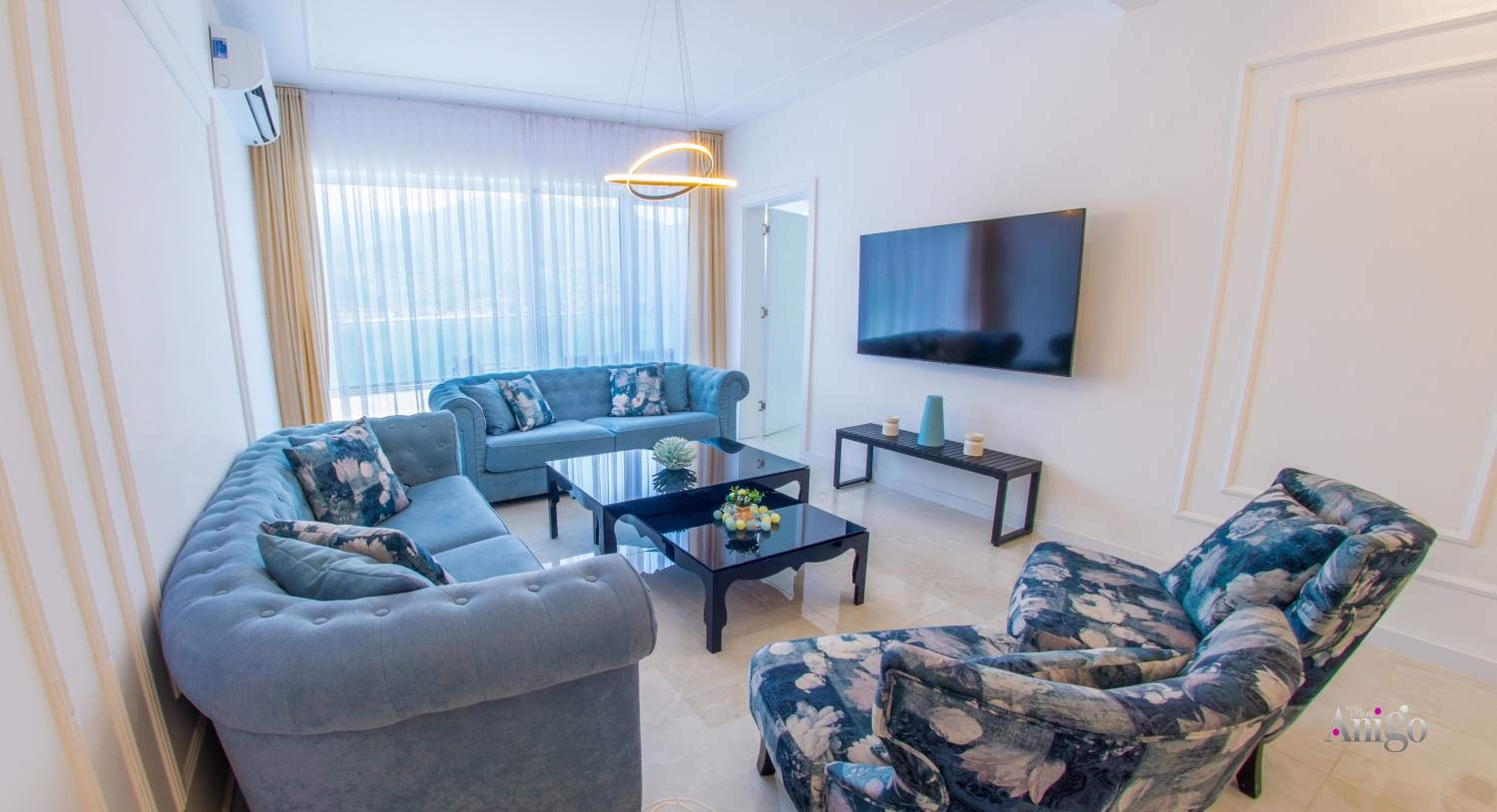 Royal Terrace Apartments