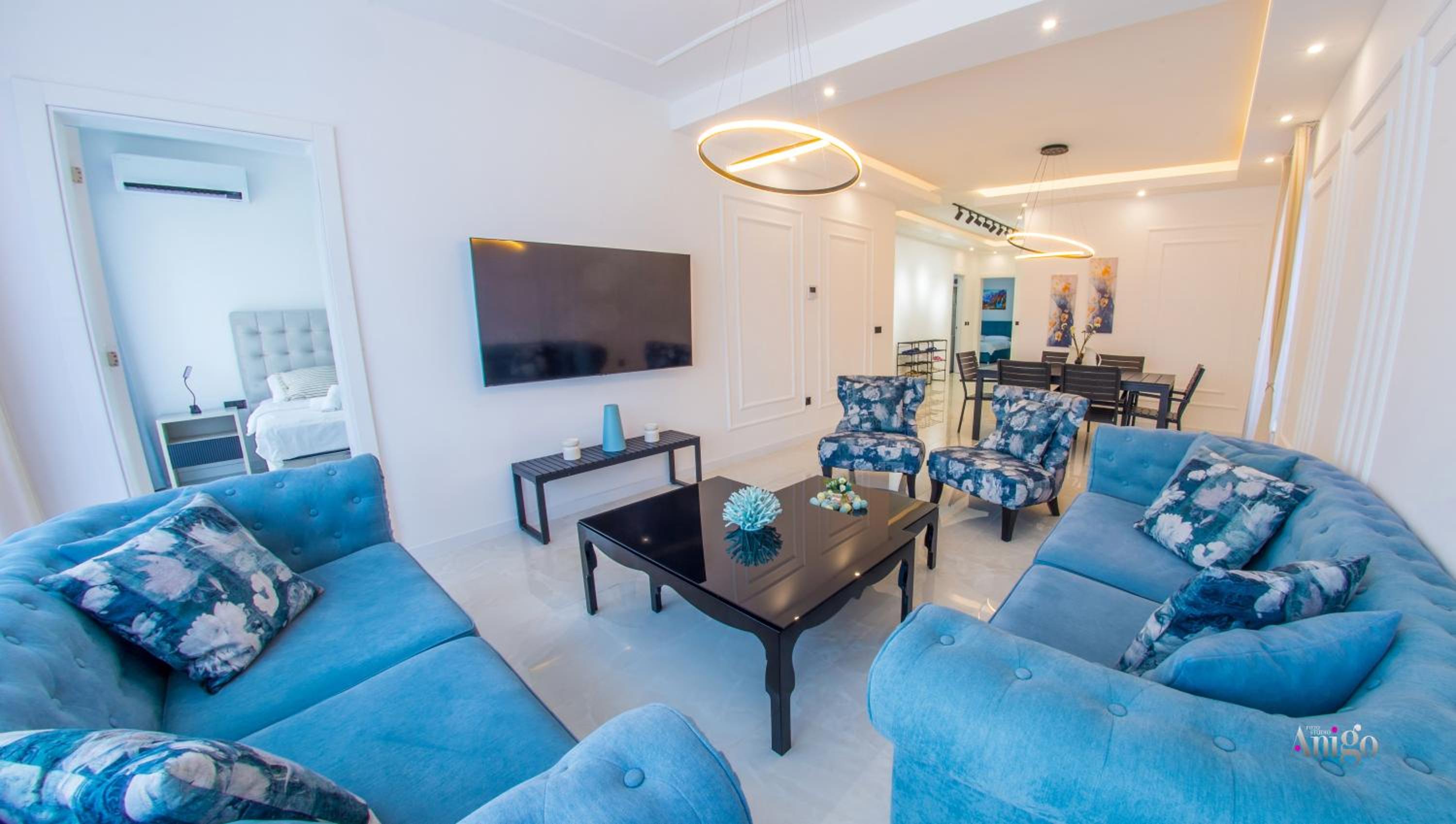 Royal Terrace Apartments