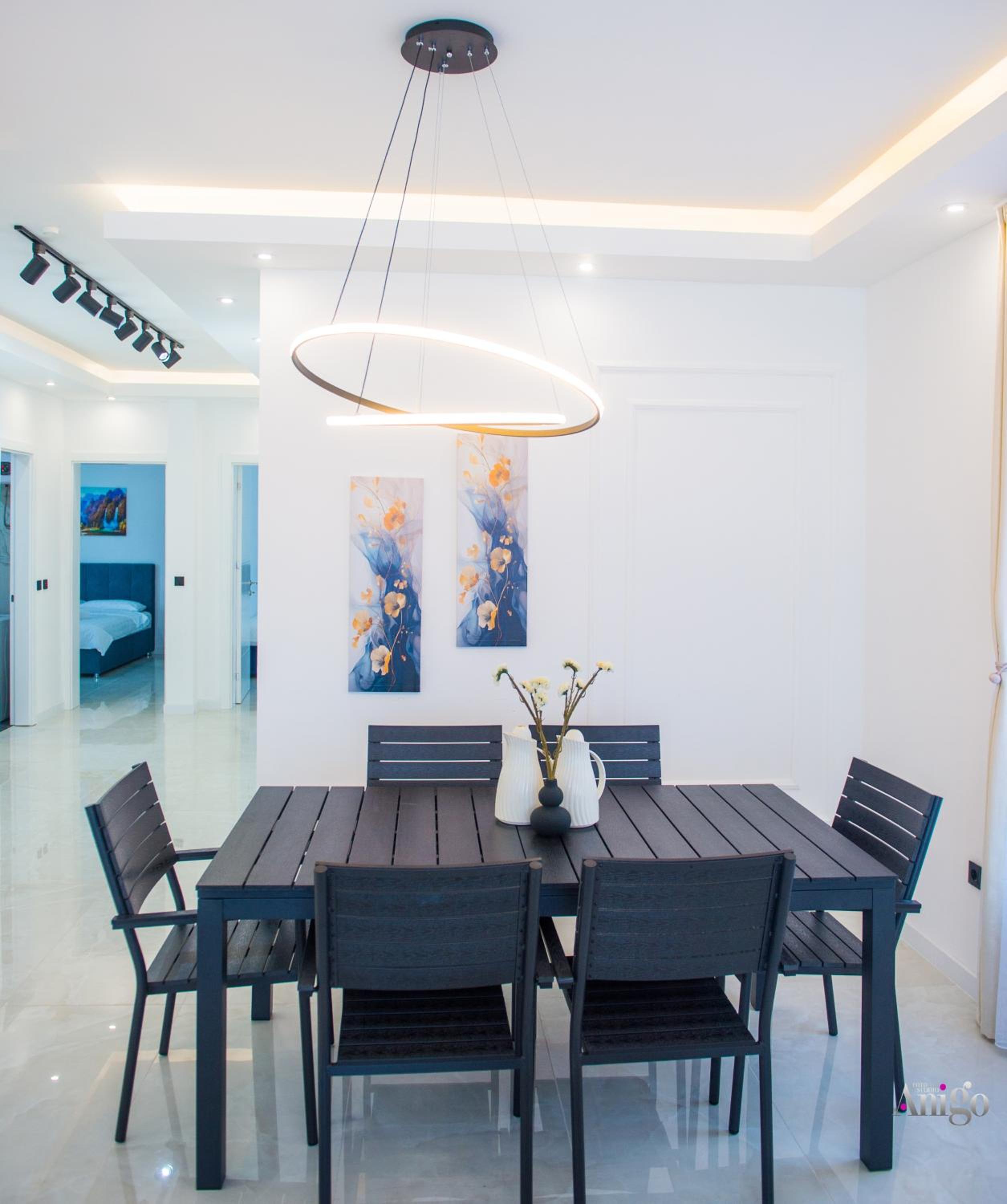 Royal Terrace Apartments