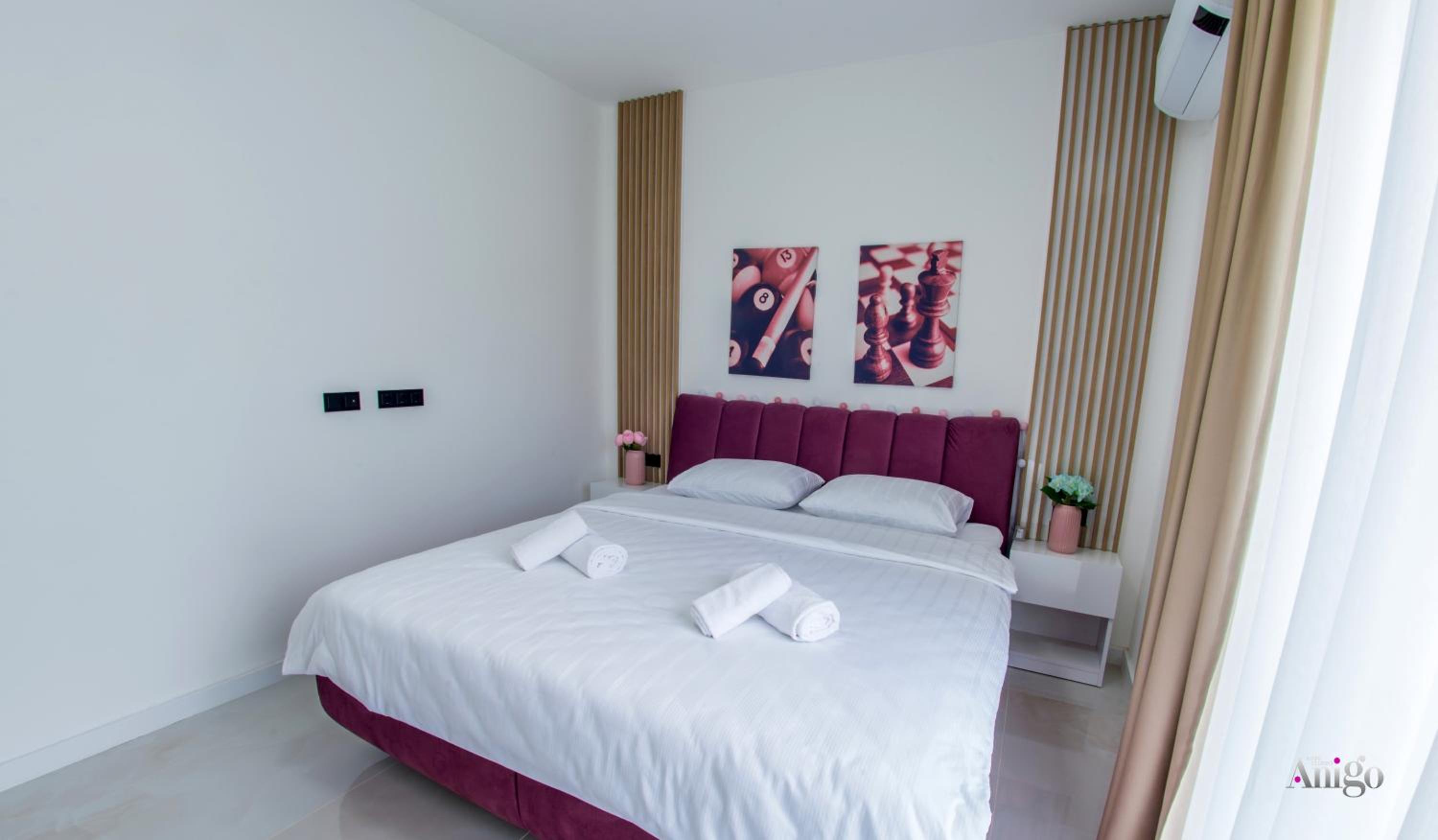 Royal Terrace Apartments