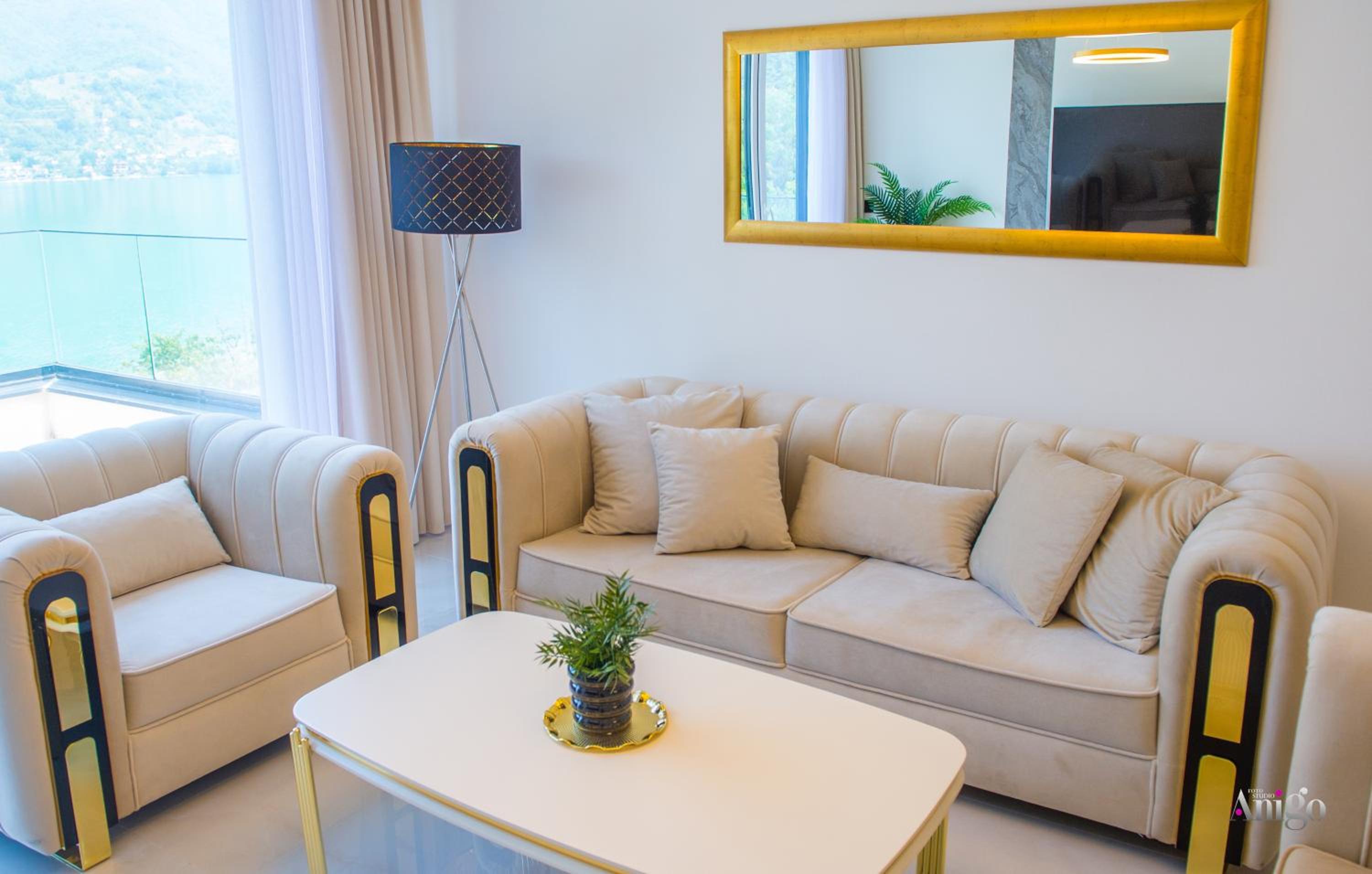 Royal Terrace Apartments