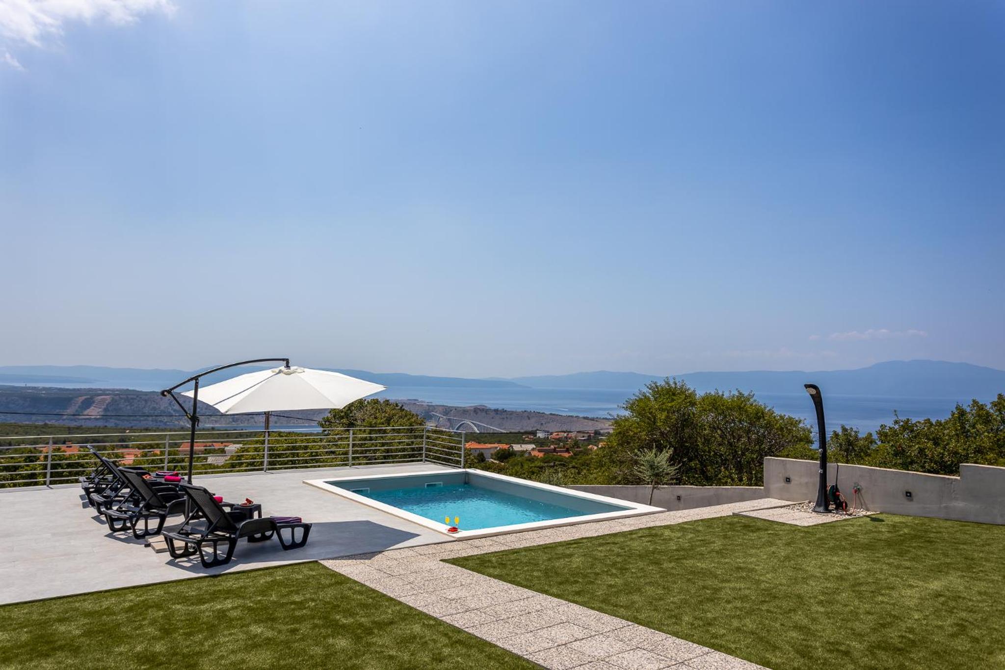 Luxury villa with private pool near Island Krk
