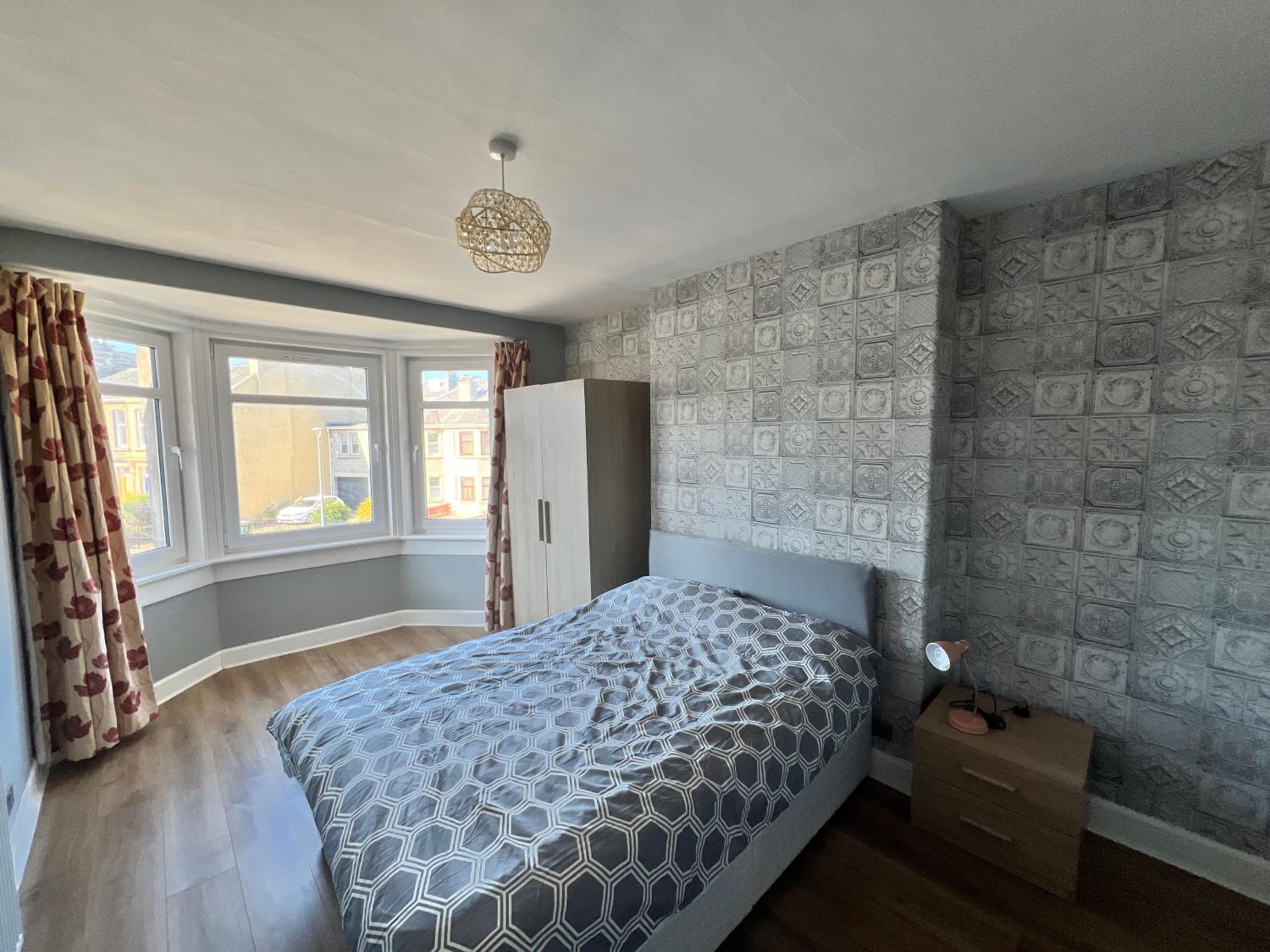 Edinburgh City Centre House
