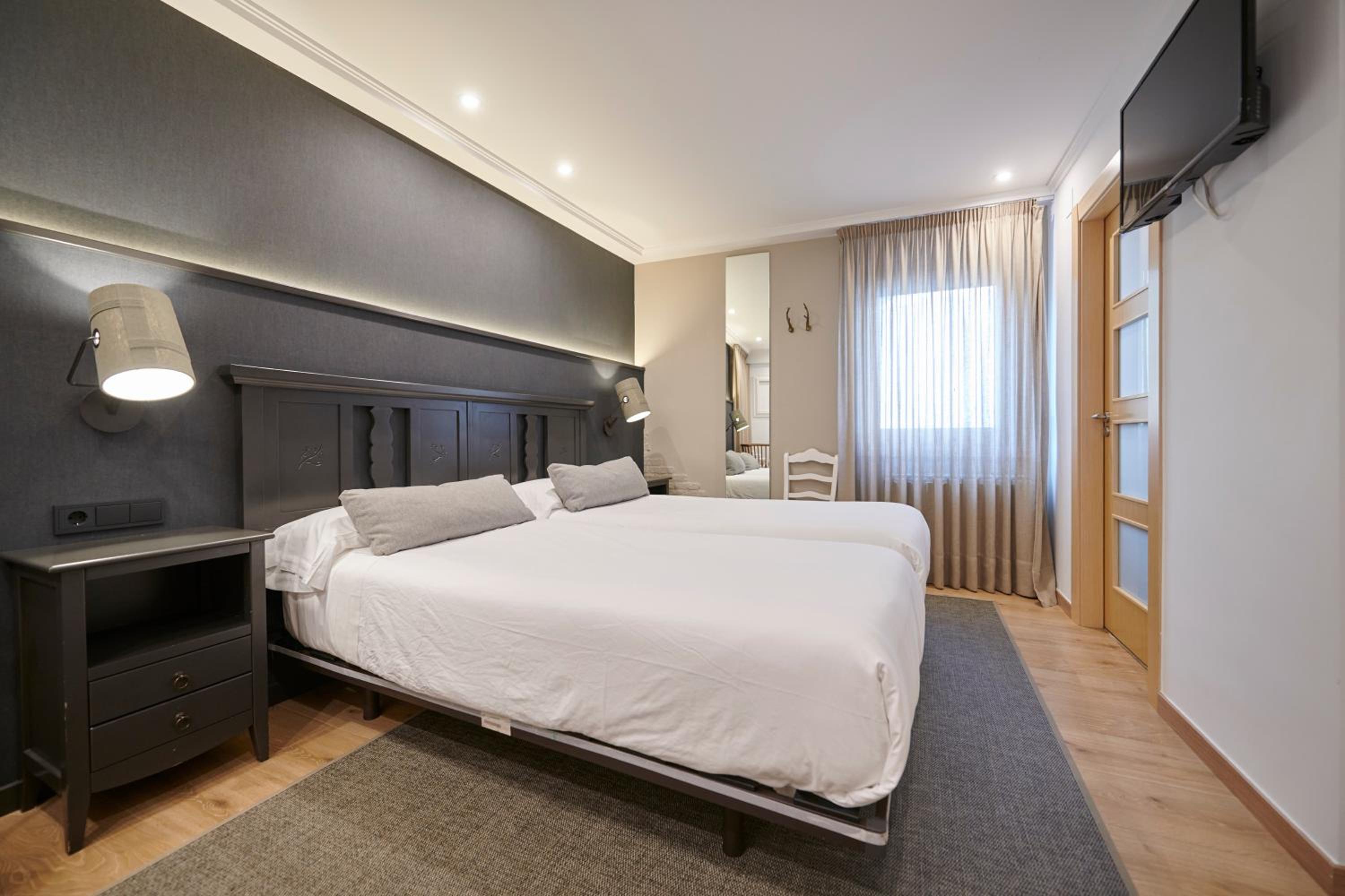 Hostal Lola