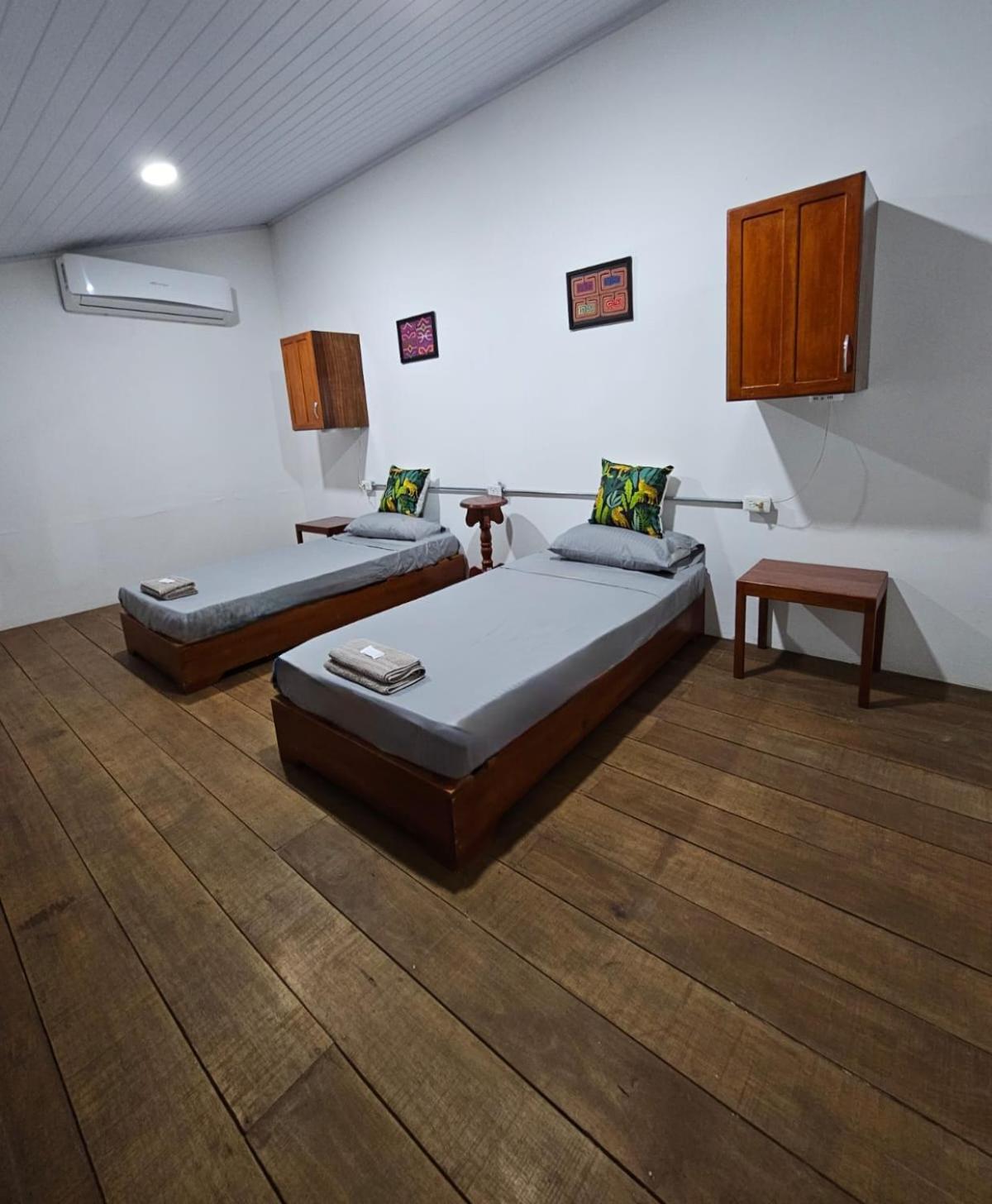 Kanaq Hotel Tours