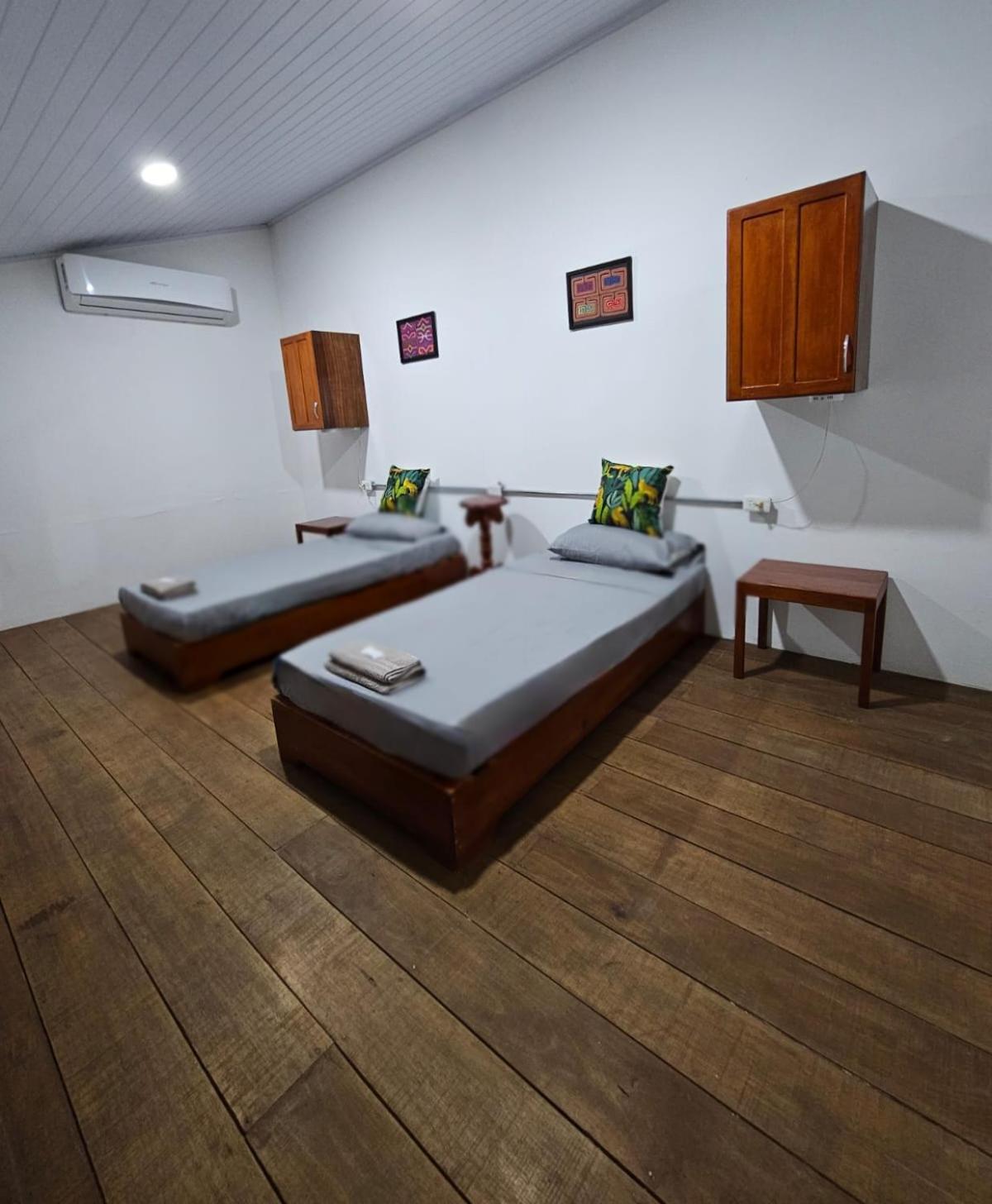 Kanaq Hotel Tours