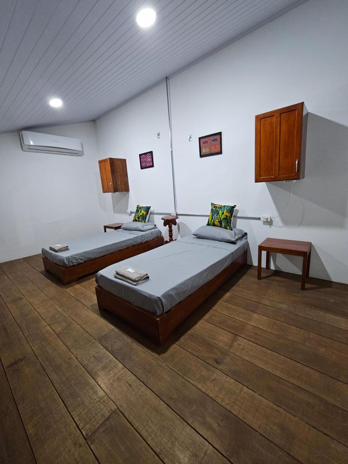 Kanaq Hotel Tours