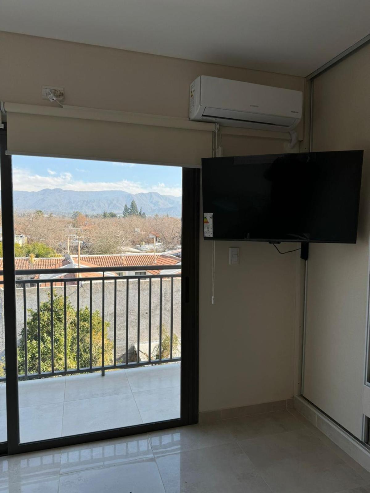 Departamento nuevo con vista a la montaña