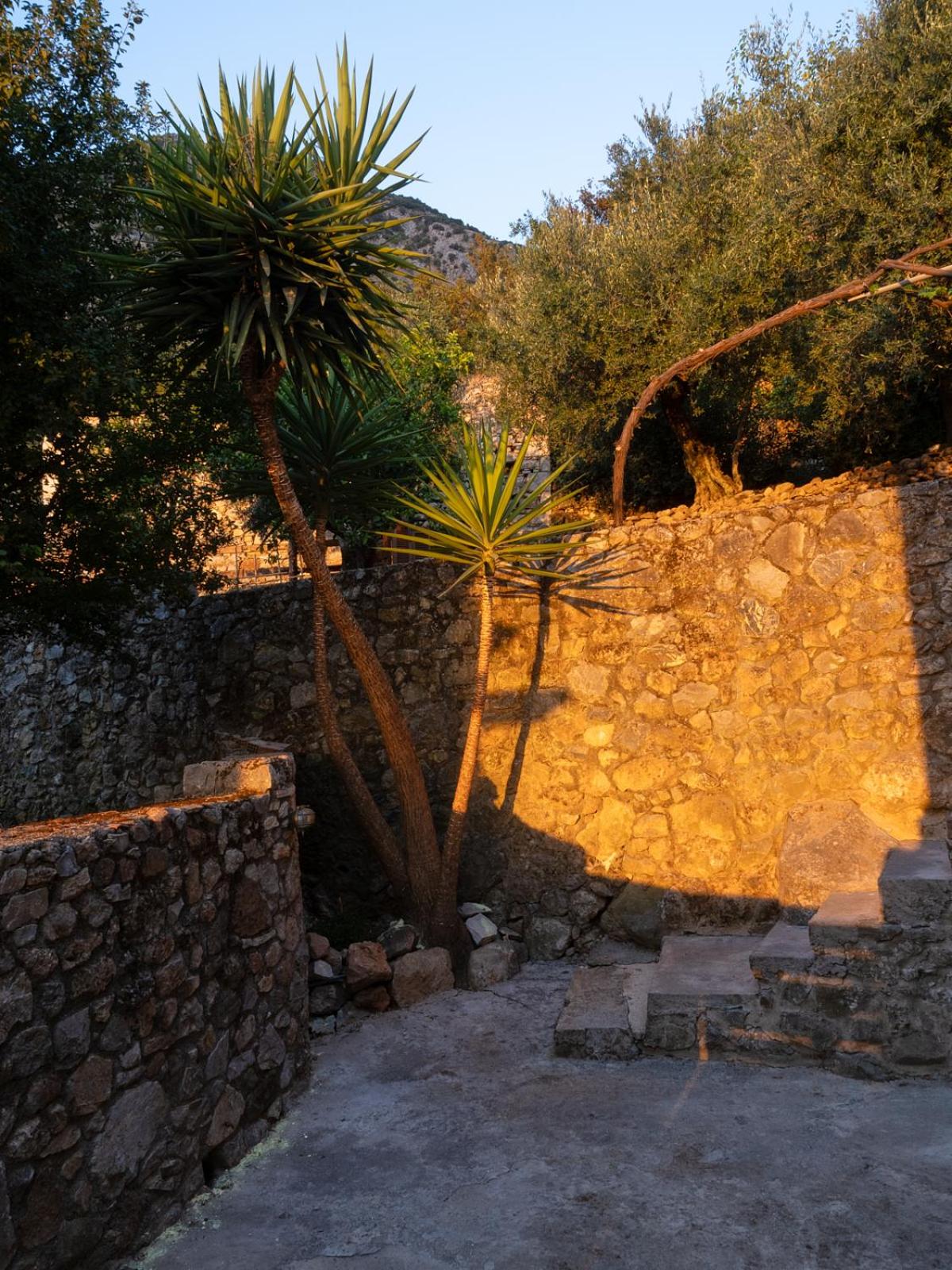 Villa Oraia Verga Kalamata view 4