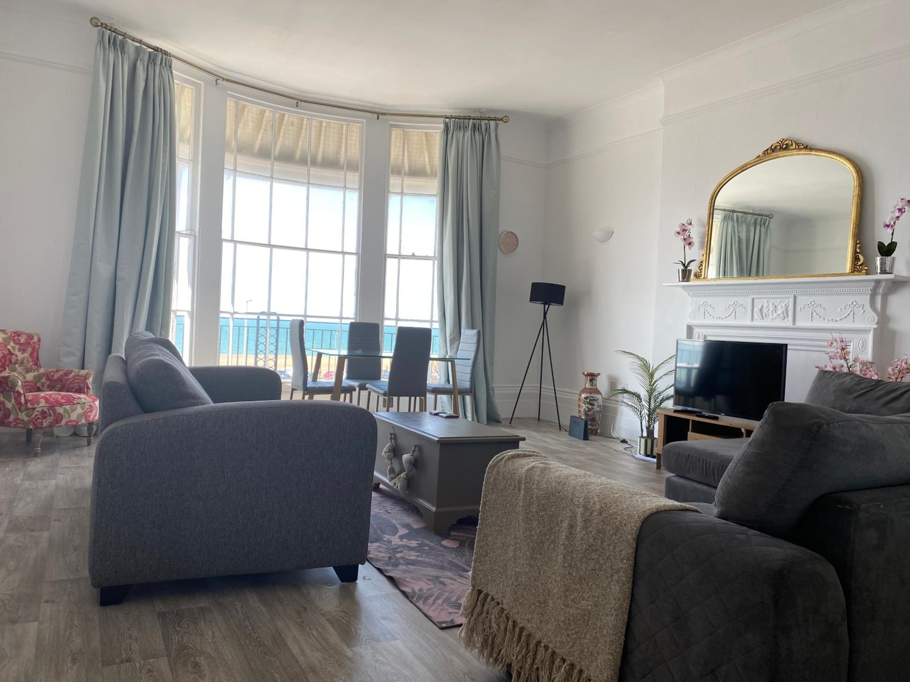 Period Sea view flat in Hastings