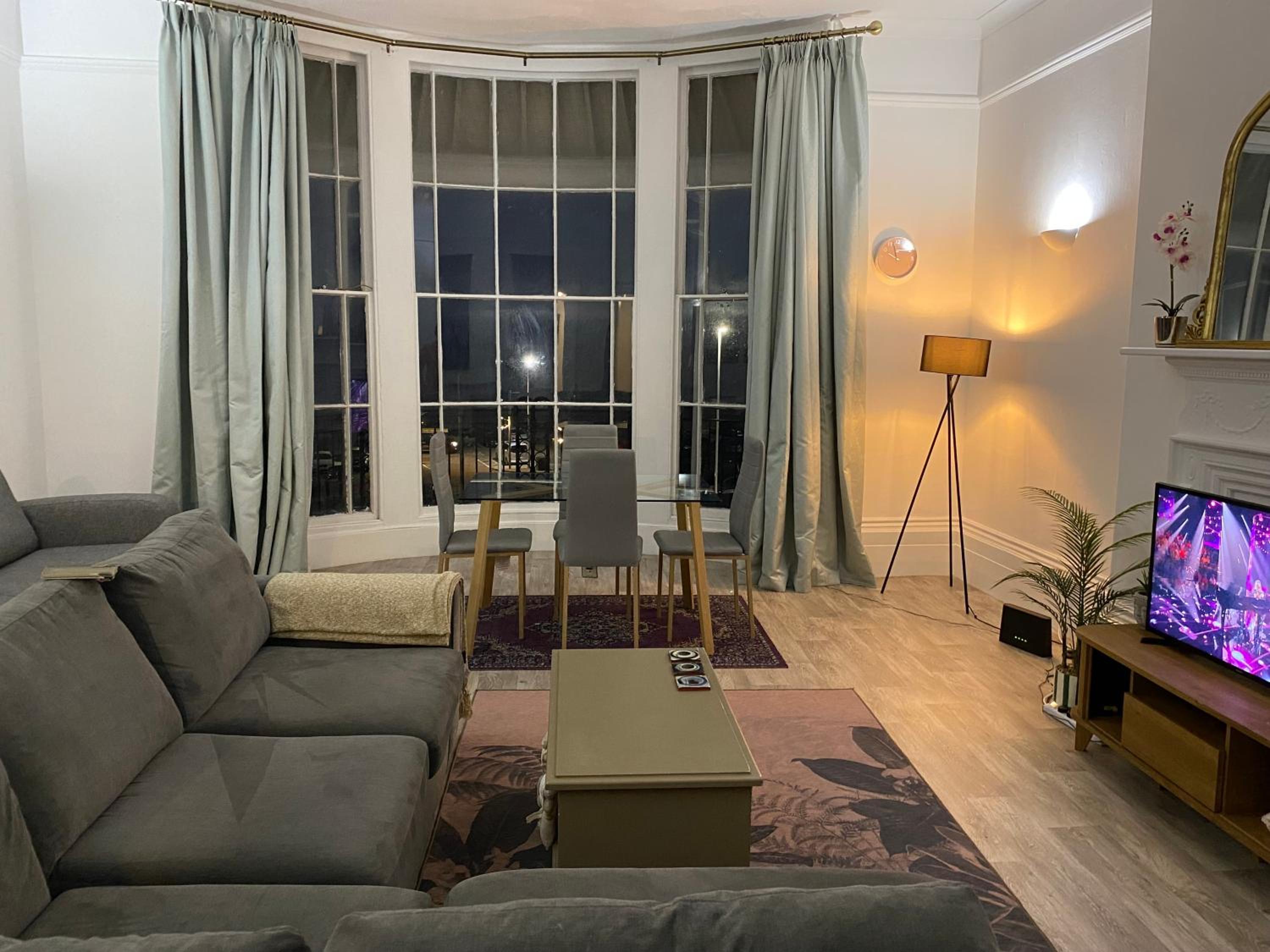 Period Sea view flat in Hastings