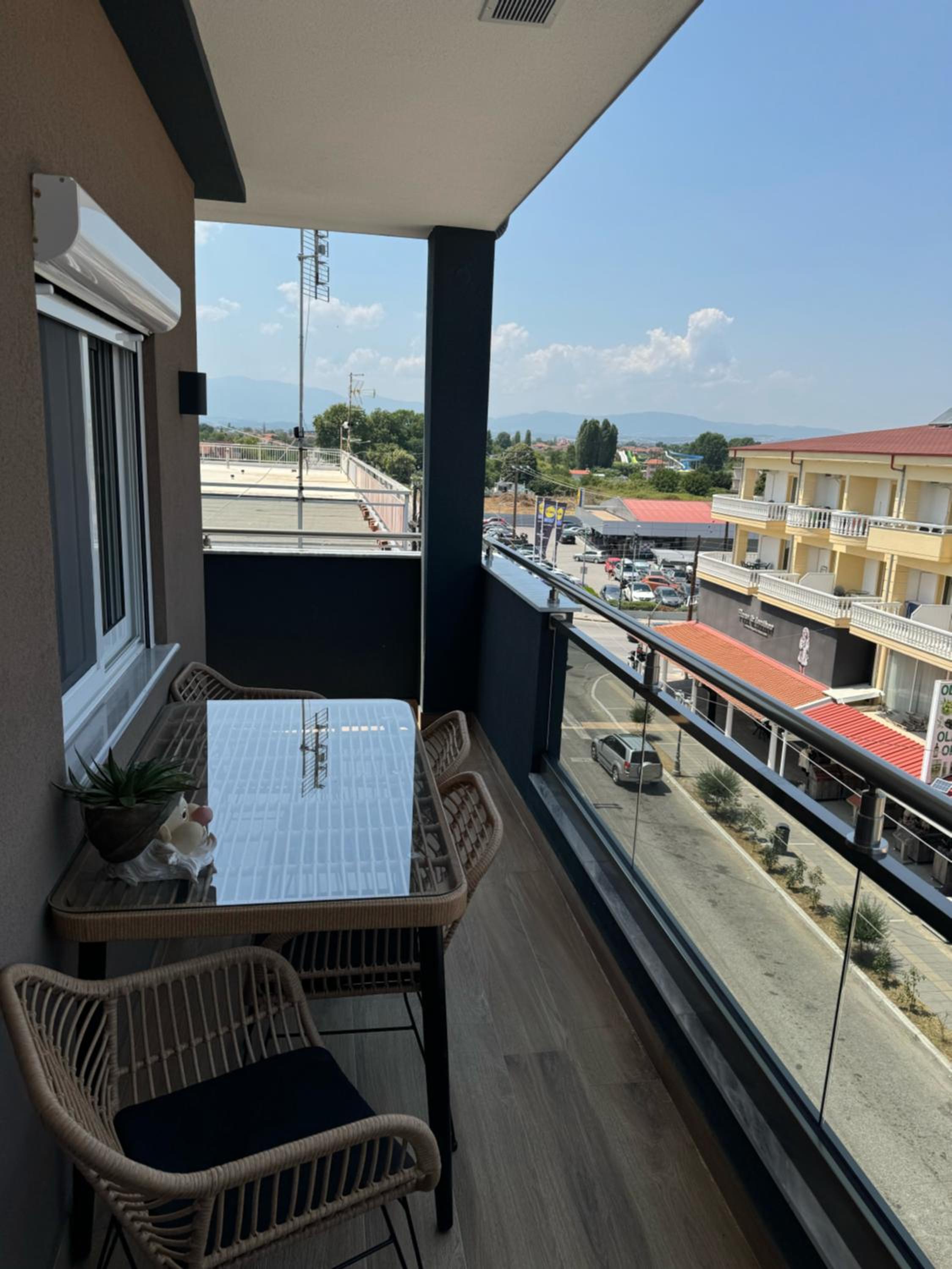 Hellenikon Suites