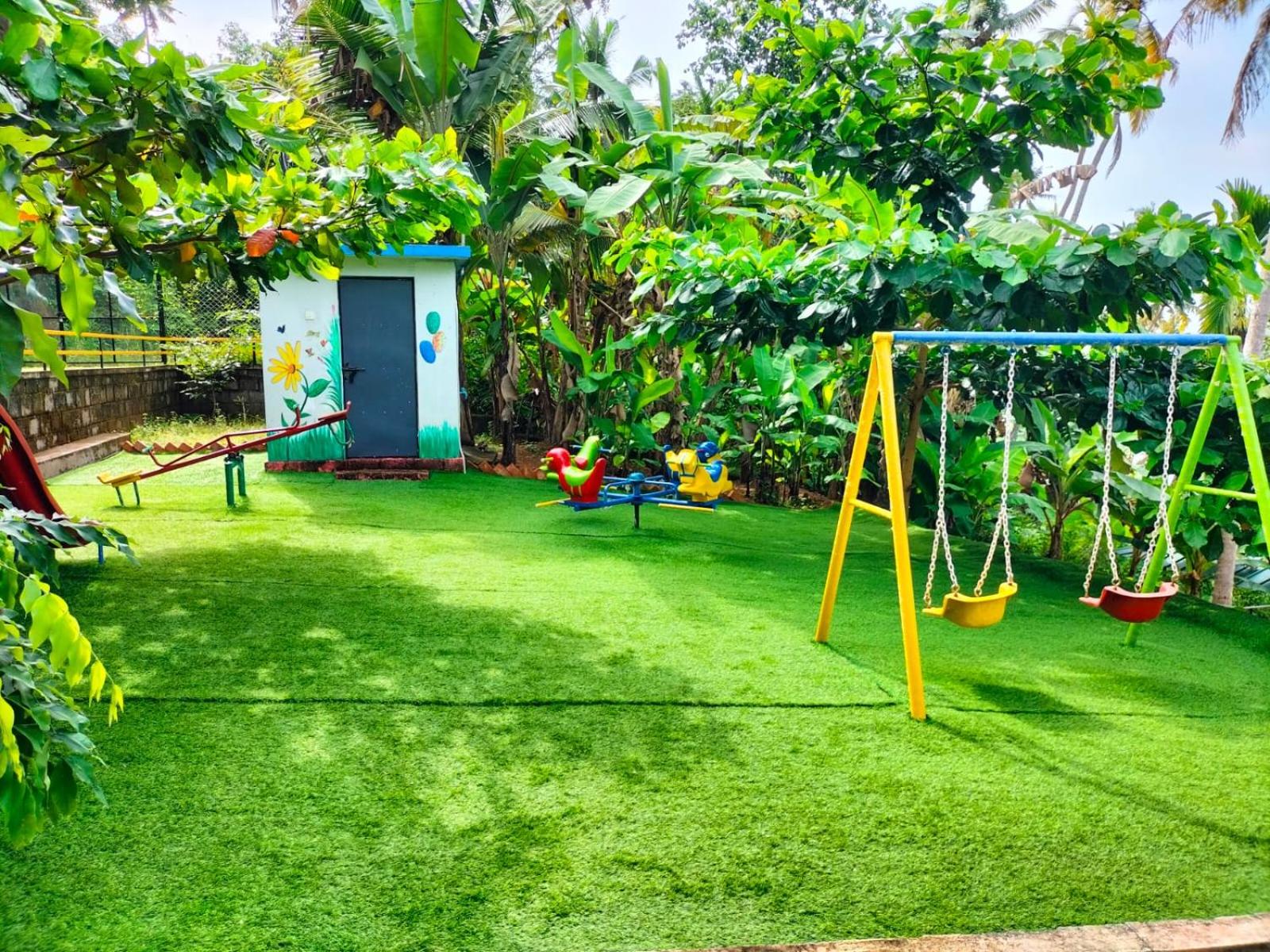 activities & amenities