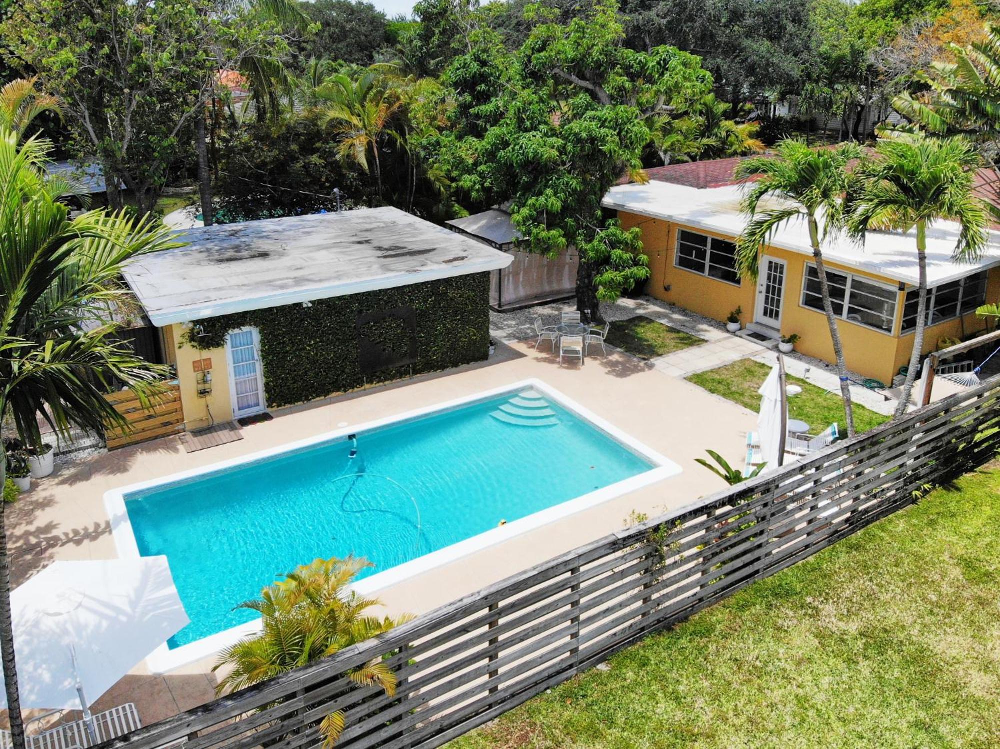 Private Villa Miami Pool Oasis