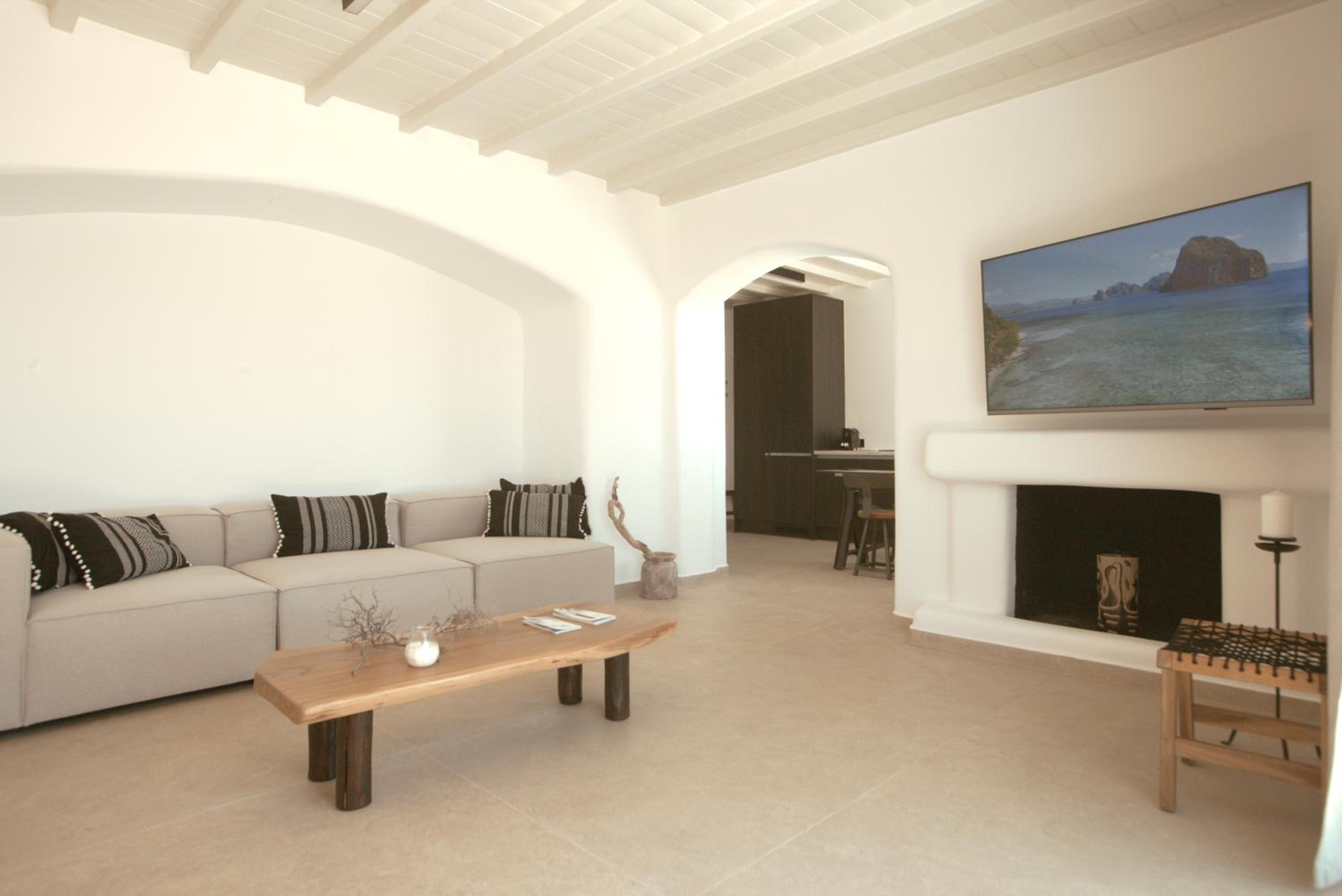 Amazē Mykonos