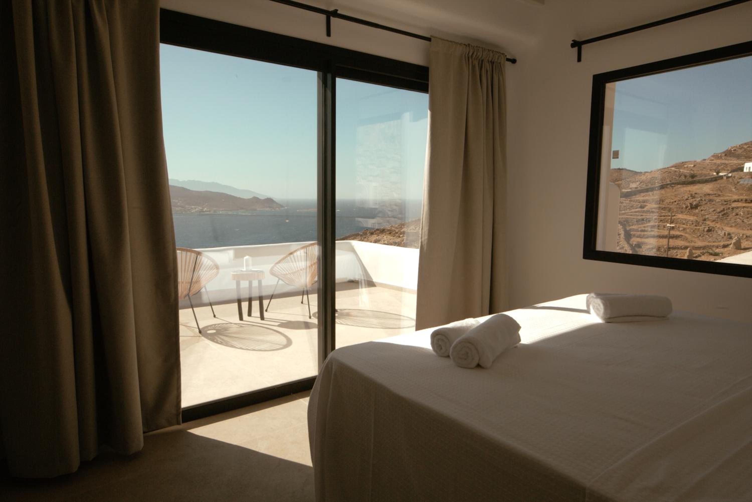 Amazē Mykonos