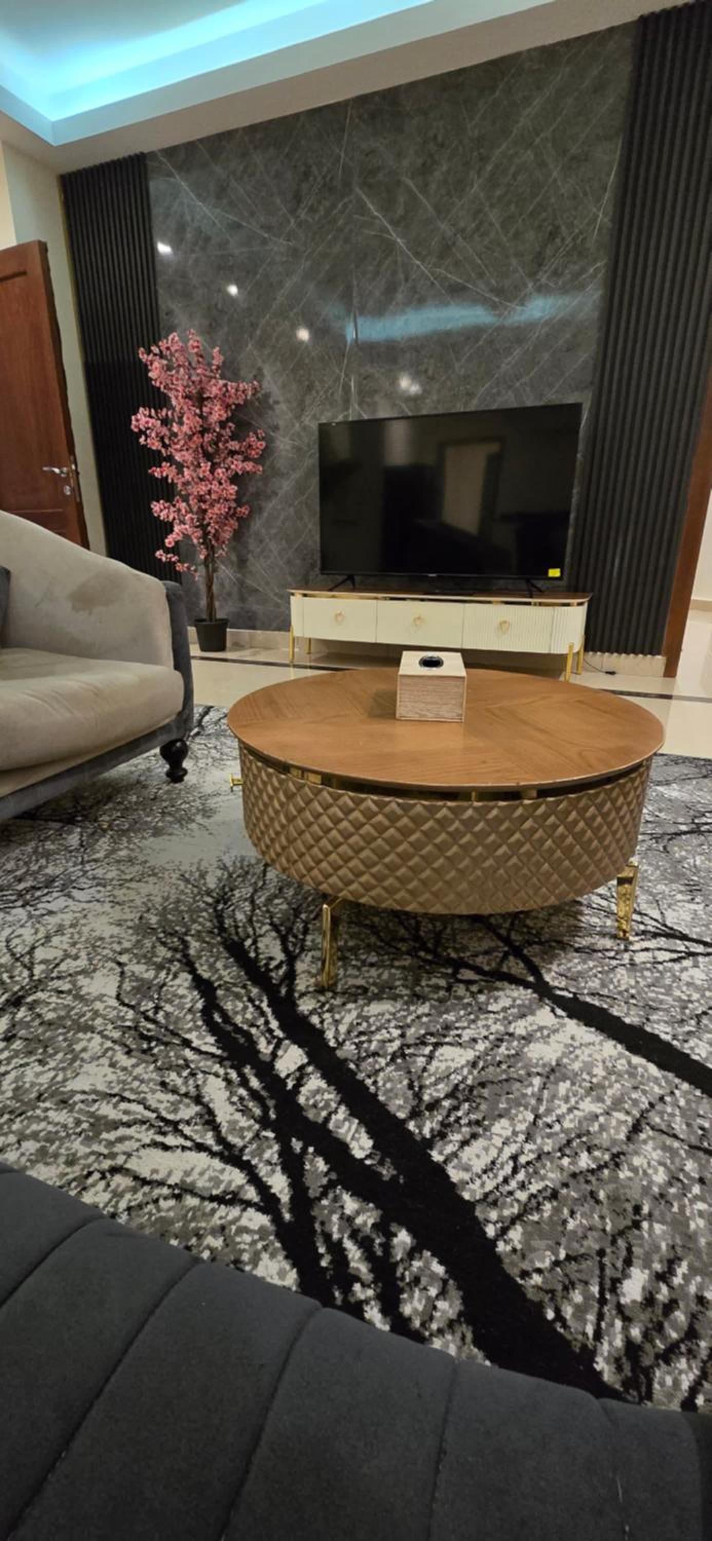 Al Baraka, stylish, peaceful, premium location view 2