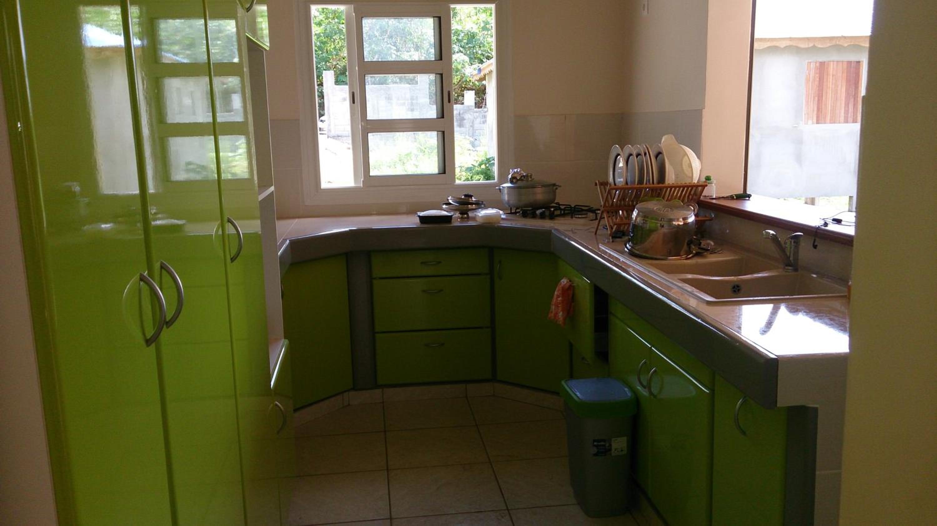 Maison charmante à Sainte-Anne avec jardin clôturé